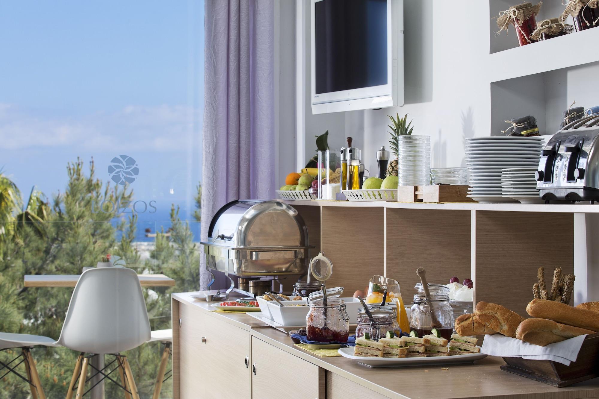 Restaurant Loizos Stylish Residences