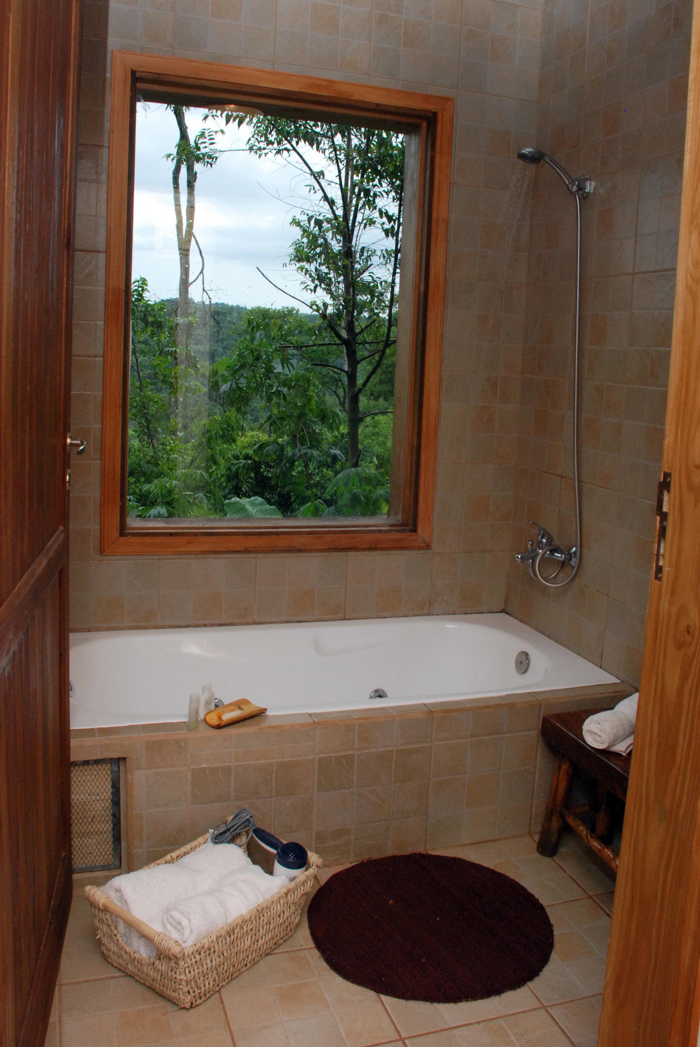 Baño Tacuapi Lodge