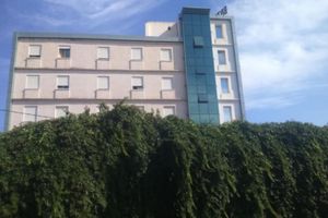 Alojamiento - Hotel Roza