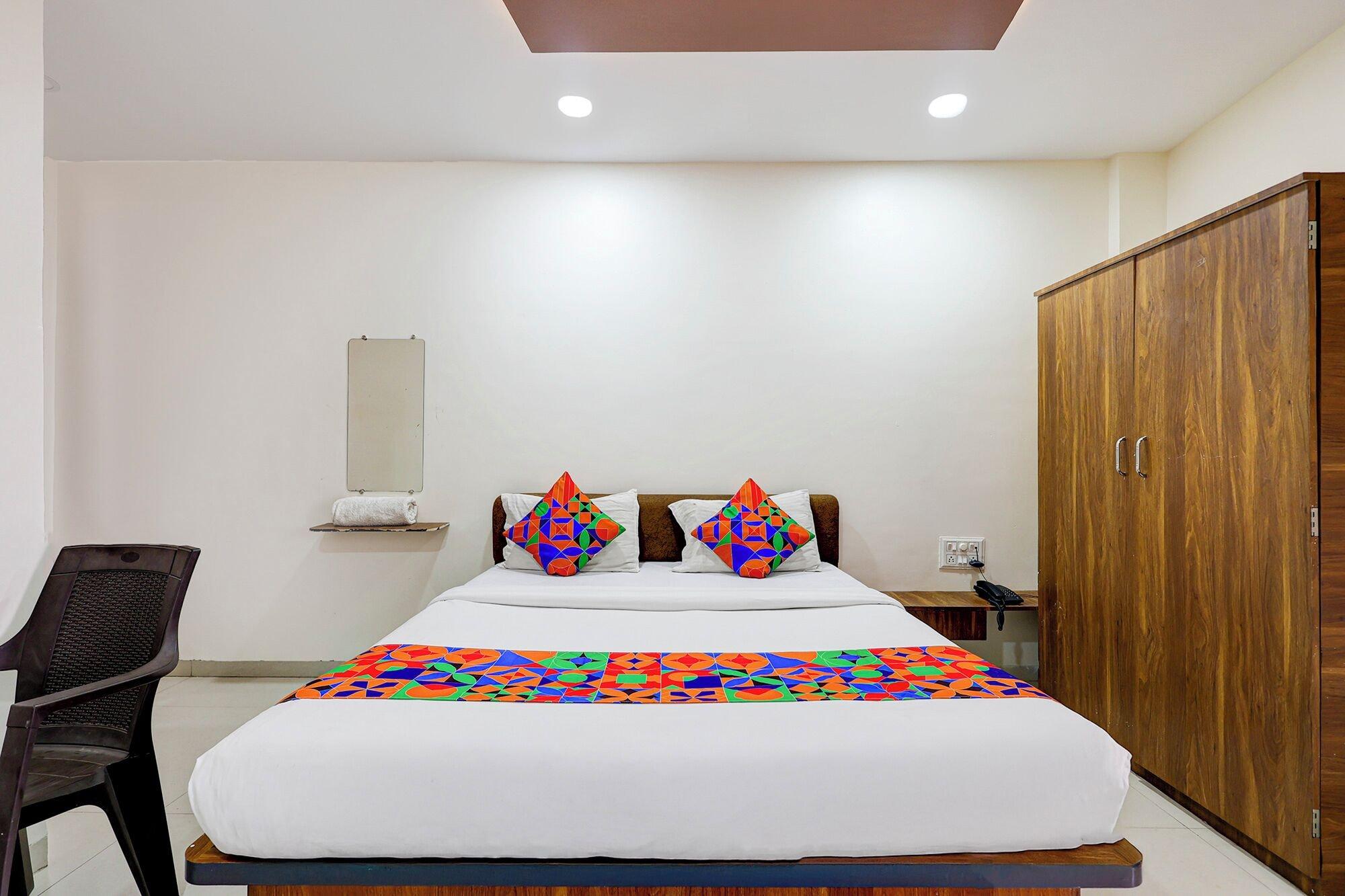 Habitación Fabhotel Grand Executive