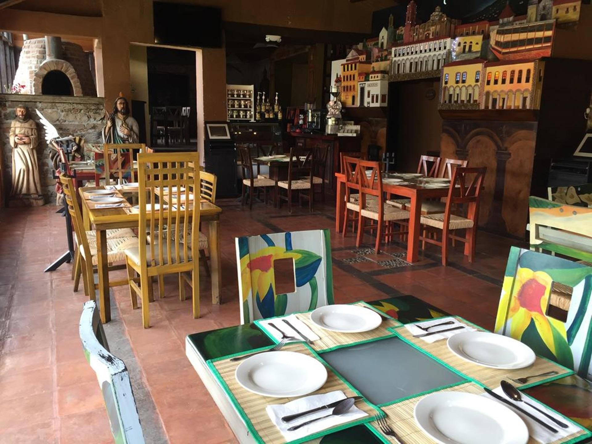 Bar/Salón Quinta La Huerta