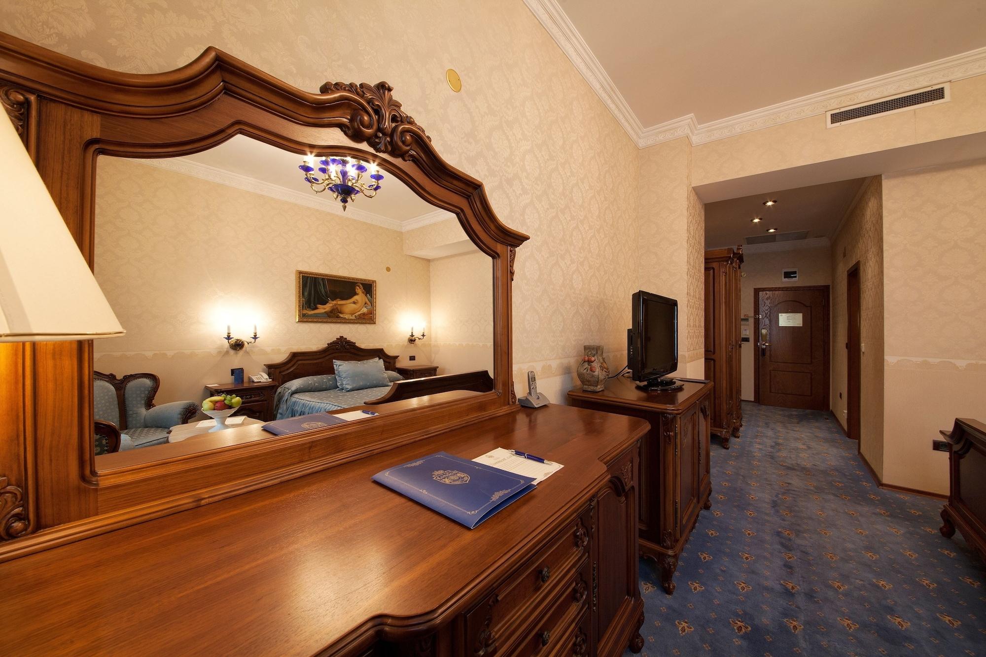 Set de Habitación Grand Hotel London