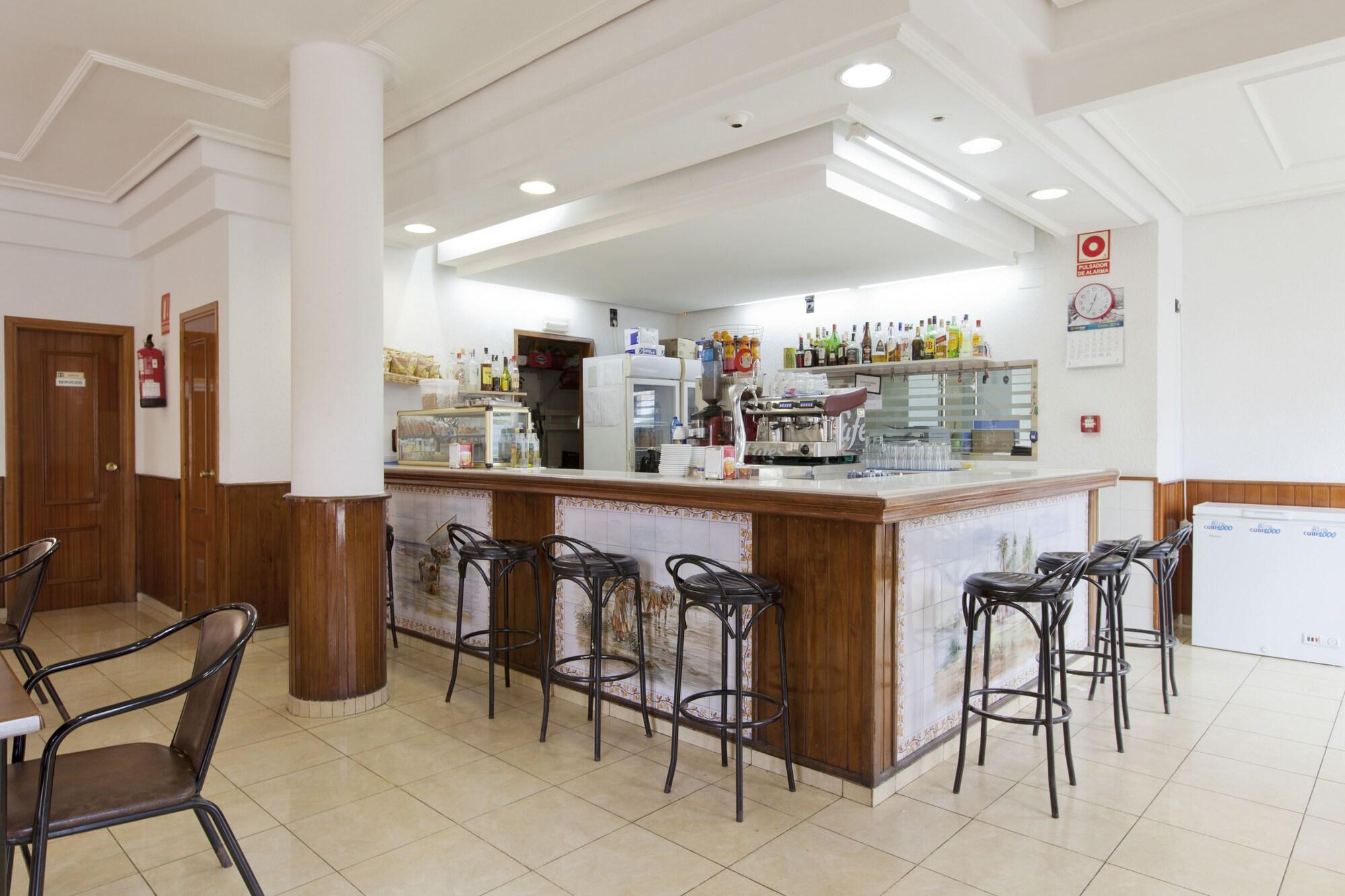 Bar/Salón Hotel Olympia Ronda I