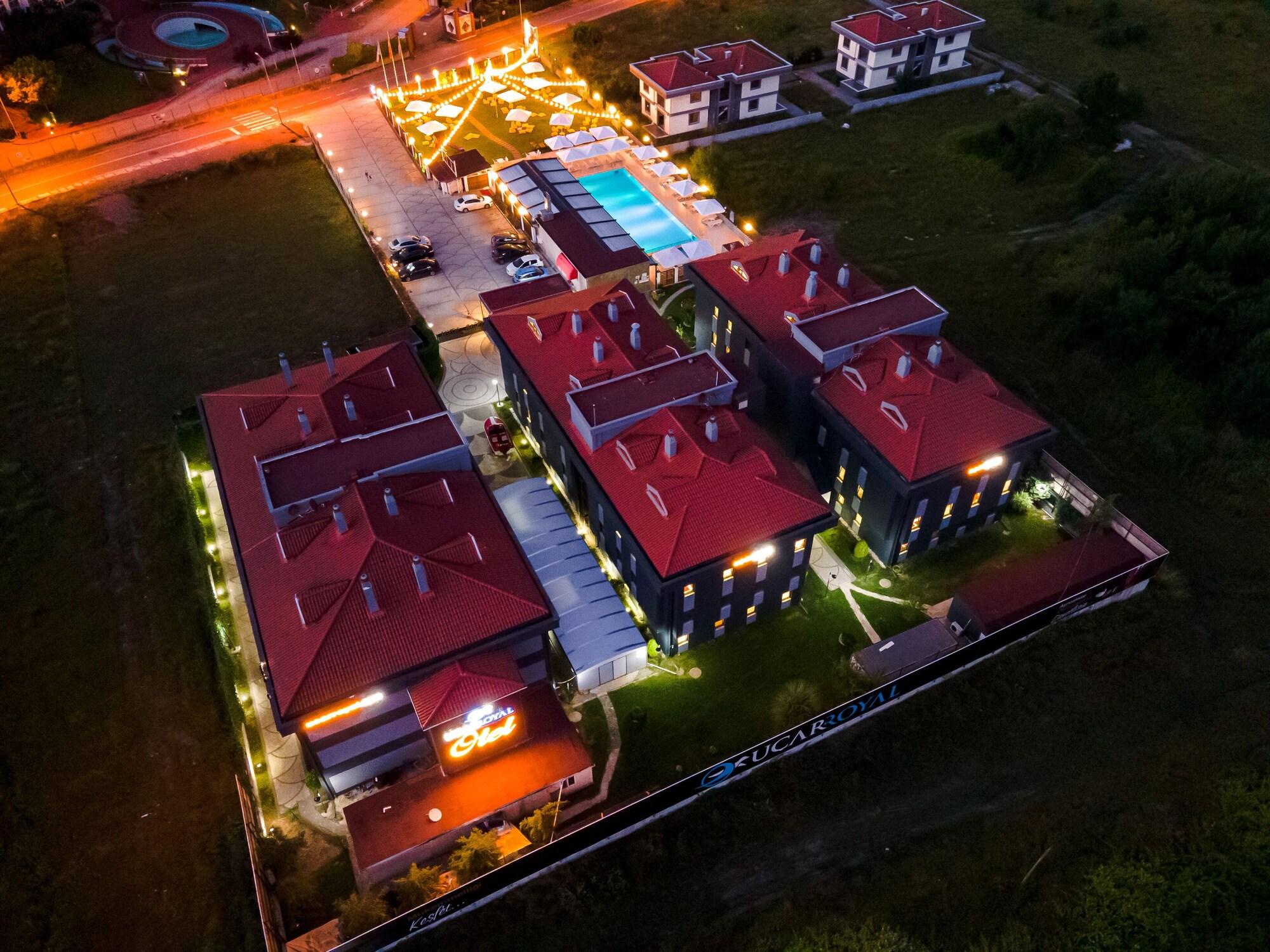 Varios Uçar Royal Hotel and Conference Hall