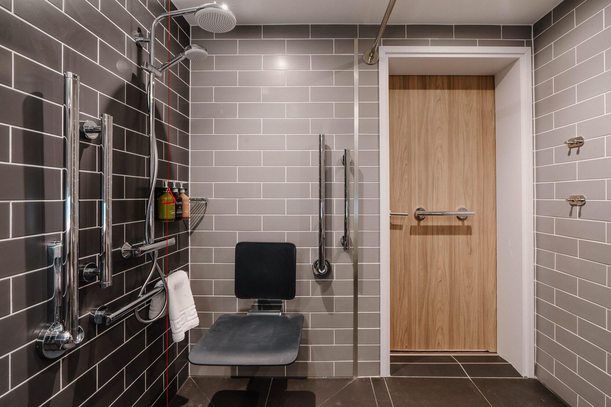 Equipamiento de Habitación Holiday Inn Express Liverpool Central by IHG