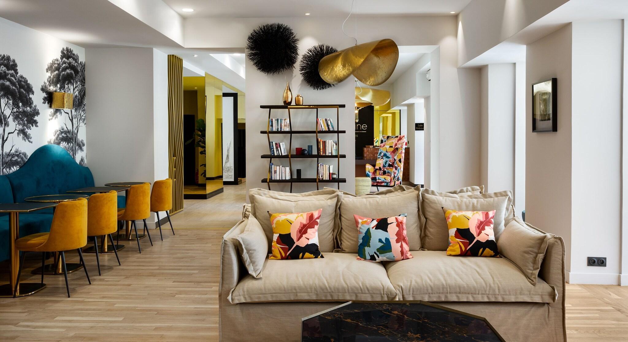 Bar/Salón Hotel Verlaine