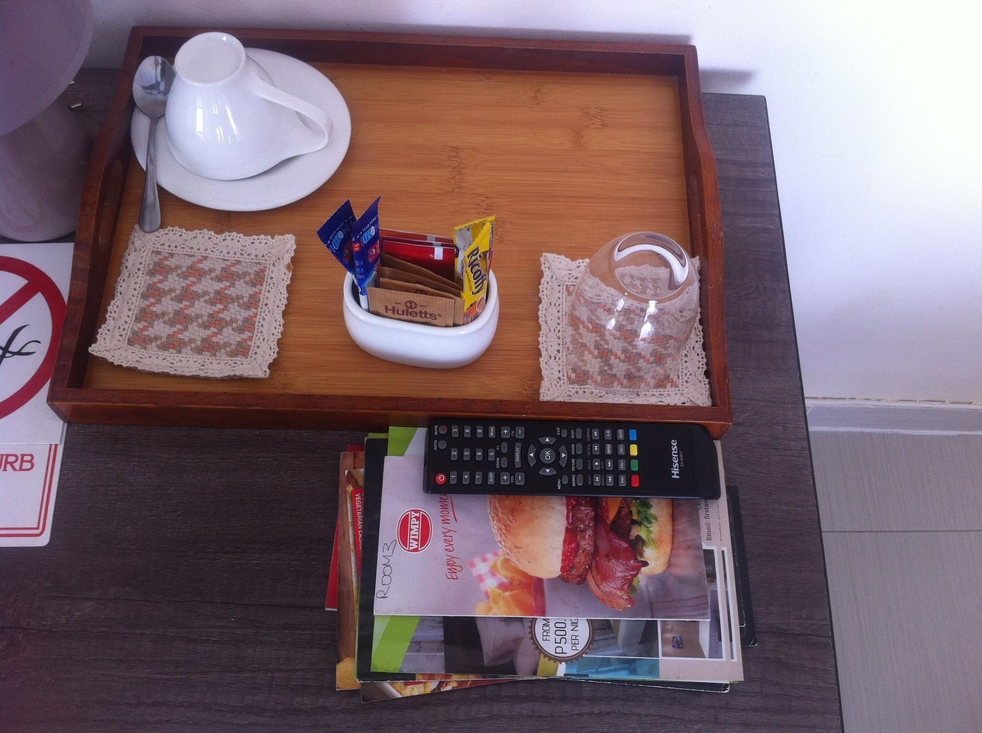 Set de Habitación First Avenue Guest House