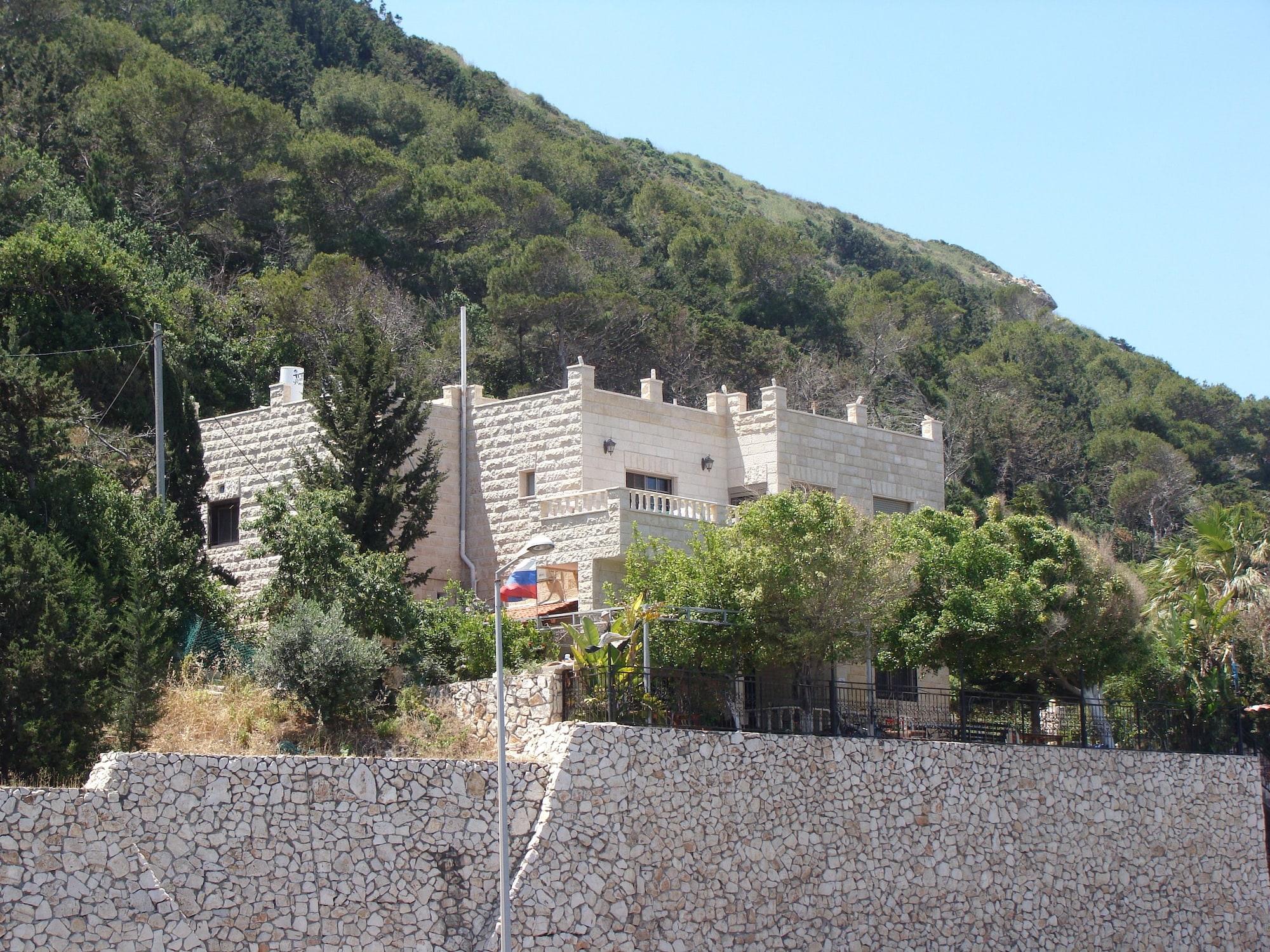 Vista Exterior Tamer guest house