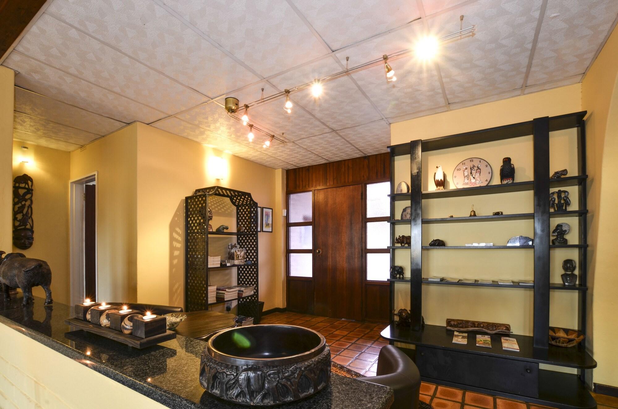 Vista Lobby White House Lodge