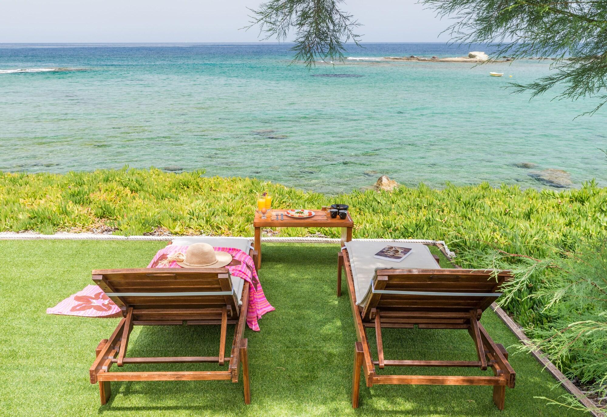 Varios Niki Savvas Studio & Suites