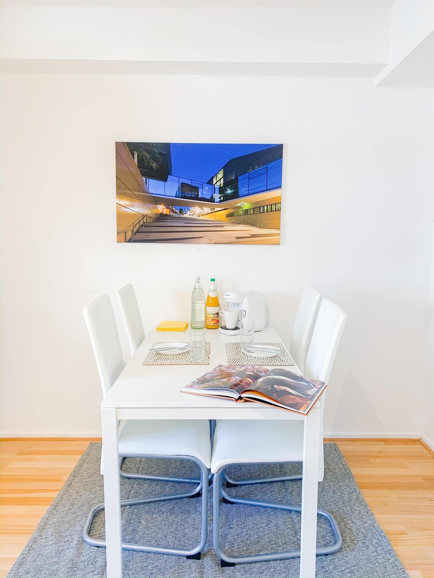 Equipamiento de Habitación Relax Aachener Boardinghouse Premium 1