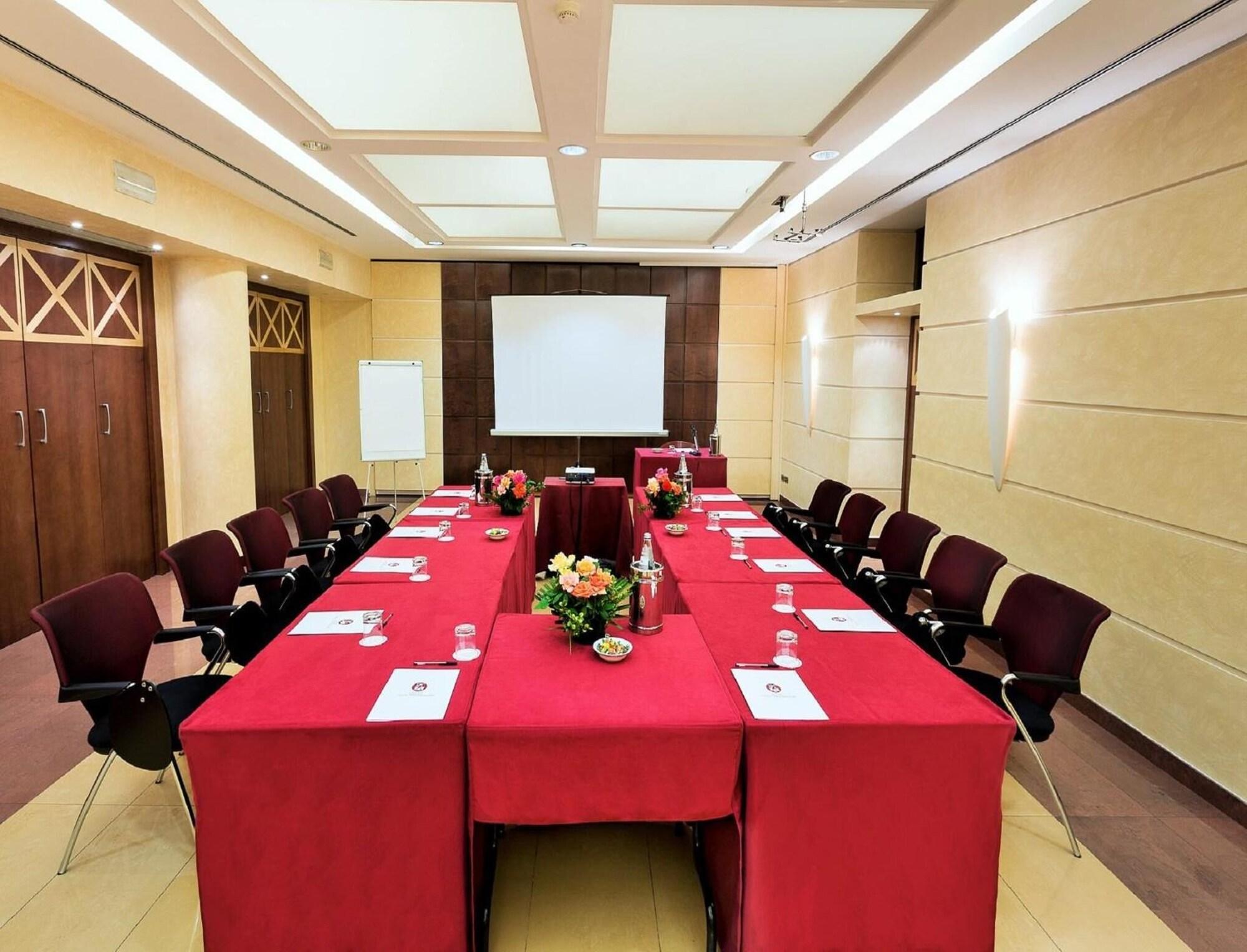 Sala de Reuniones Hotel Imperatori