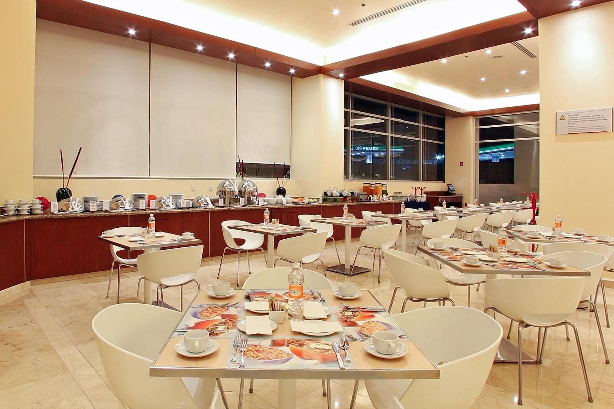 Restaurant Hotel Opus Grand Toluca Aeropuerto