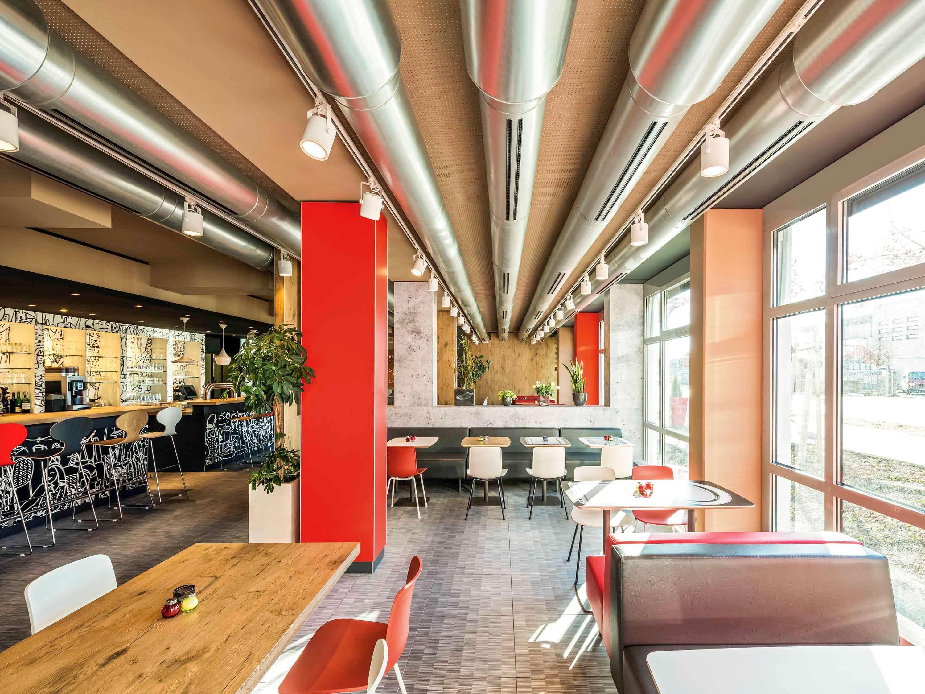 Restaurant ibis München Garching