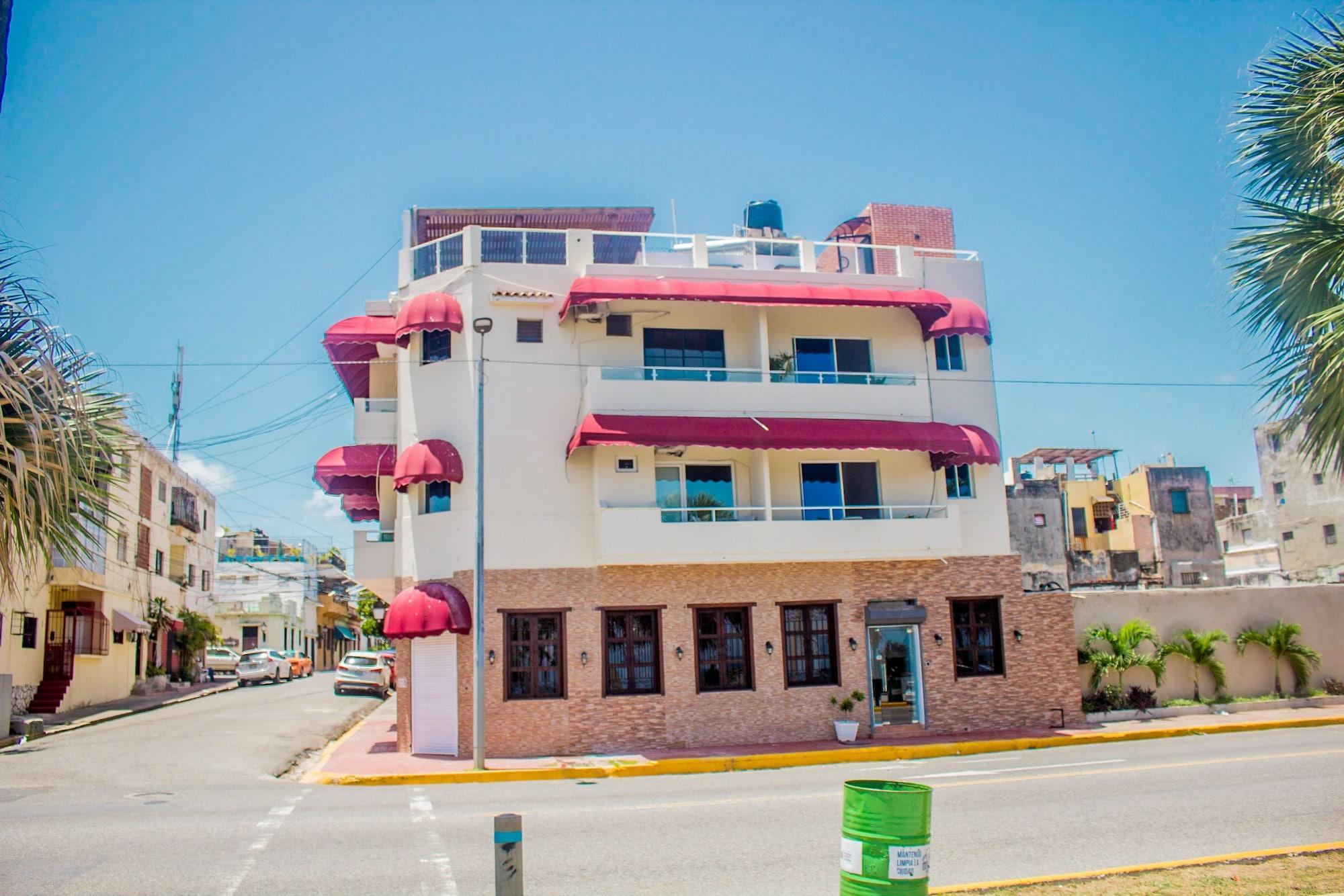 Vista Exterior Hotel La Llave Del Mar
