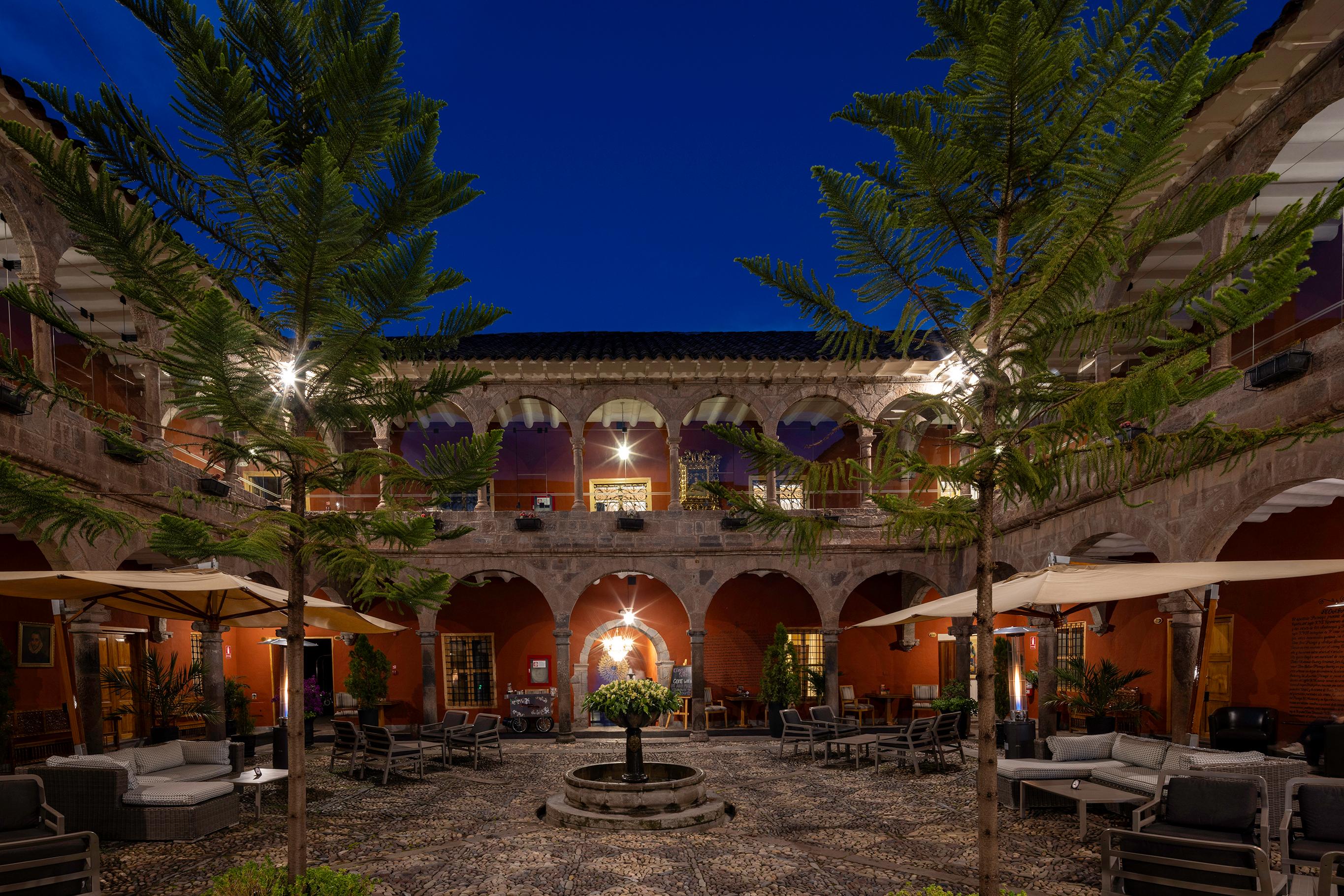 Balcón, patio o terraza Hotel Costa del Sol Wyndham Cusco
