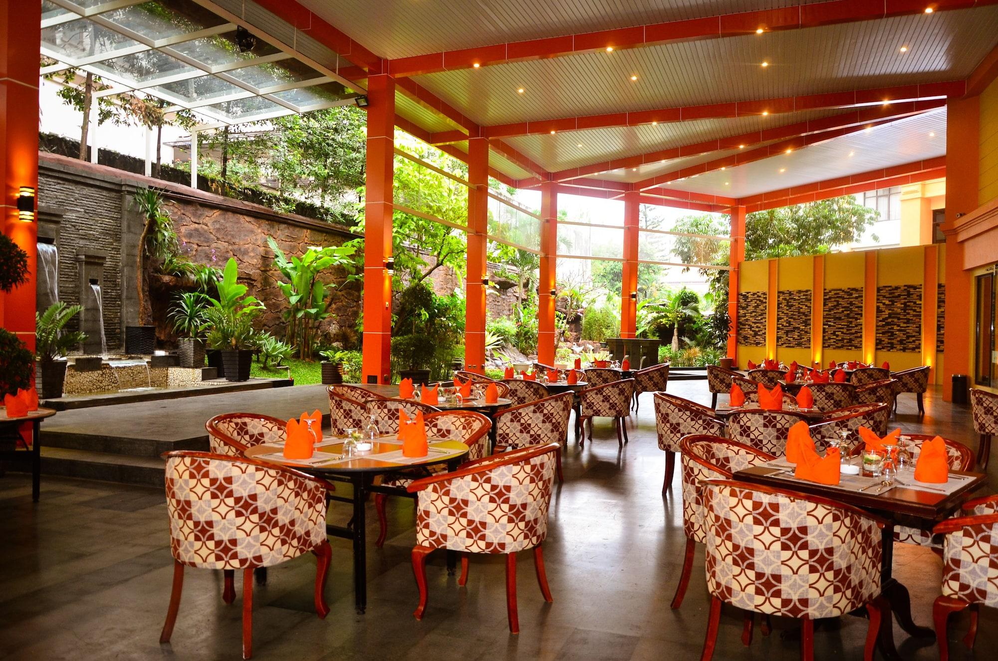 Restaurant Sari Ater Kamboti Hotel Bandung