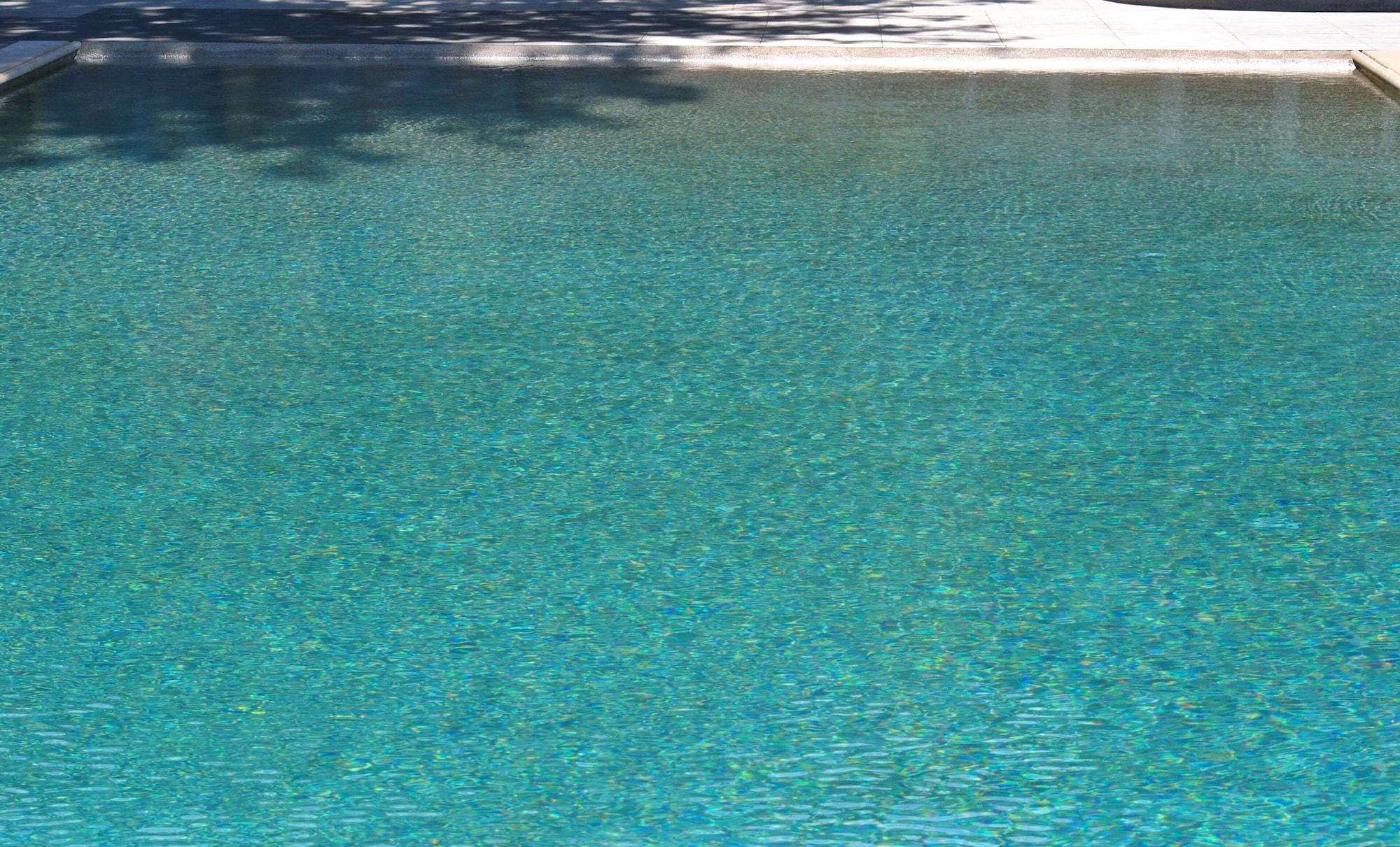 Vista Piscina Belle Helene Hotel