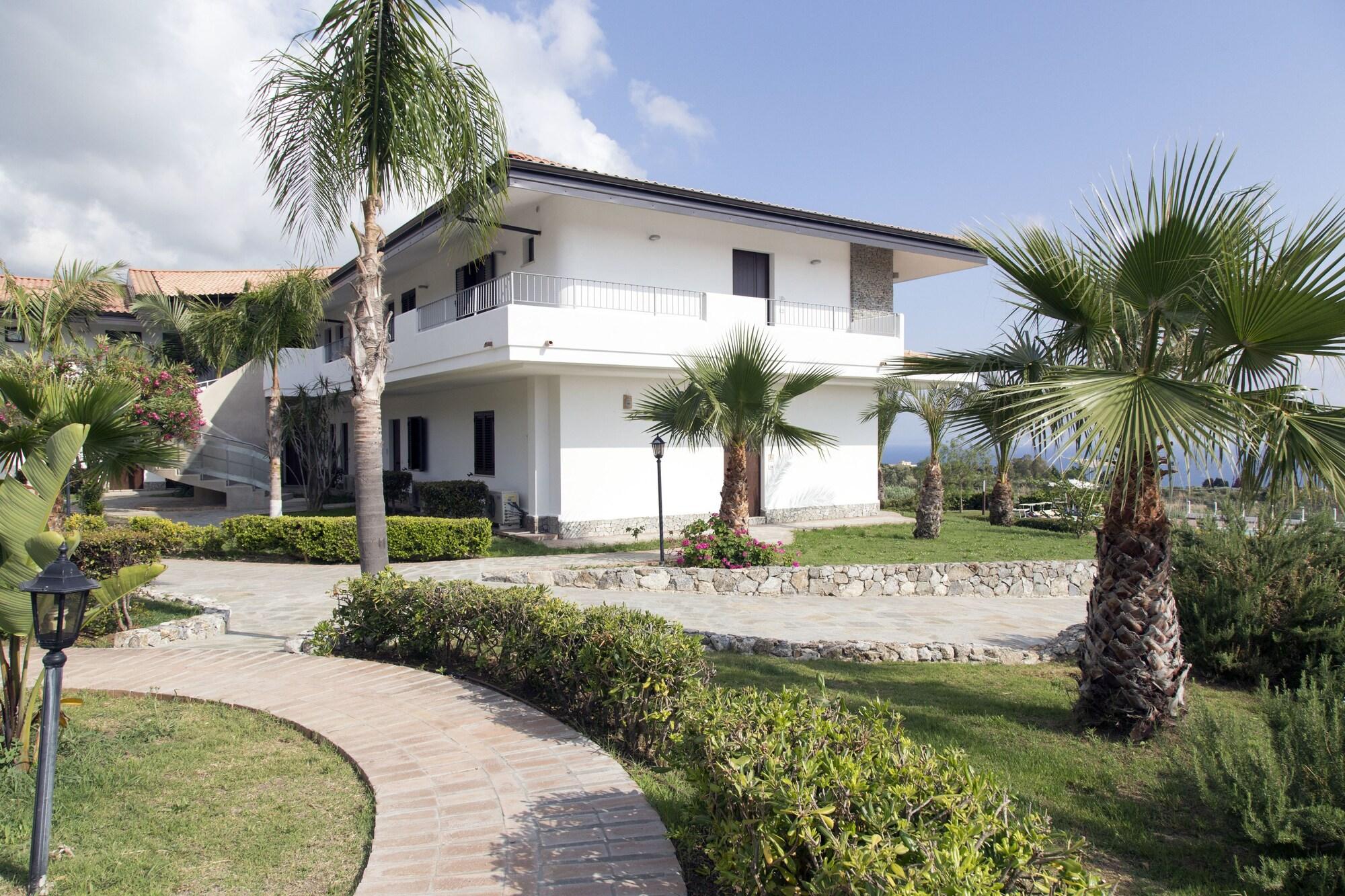Vista Exterior Luzia Agriresort