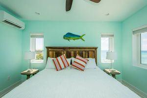 Alquiler Vacacional - LUXURY PENTHOUSE!! Courtesy Car Included, PaddleBoards, Bikes, Chairs & More!