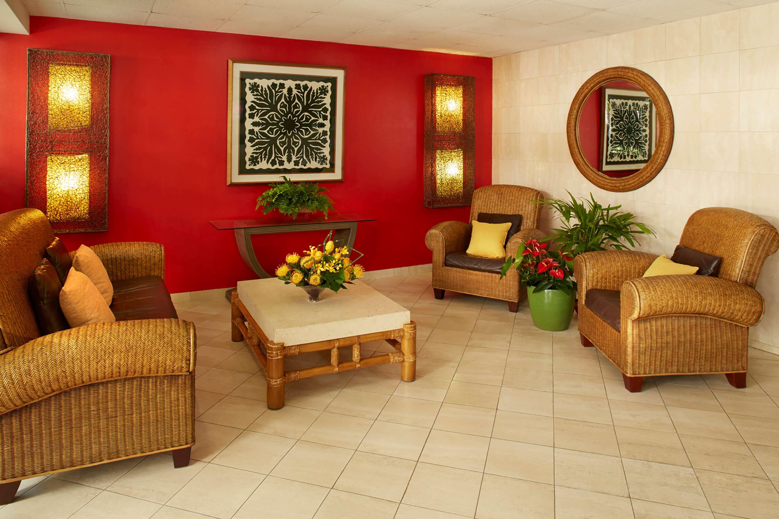 Vista Lobby Ewa Hotel Waikiki