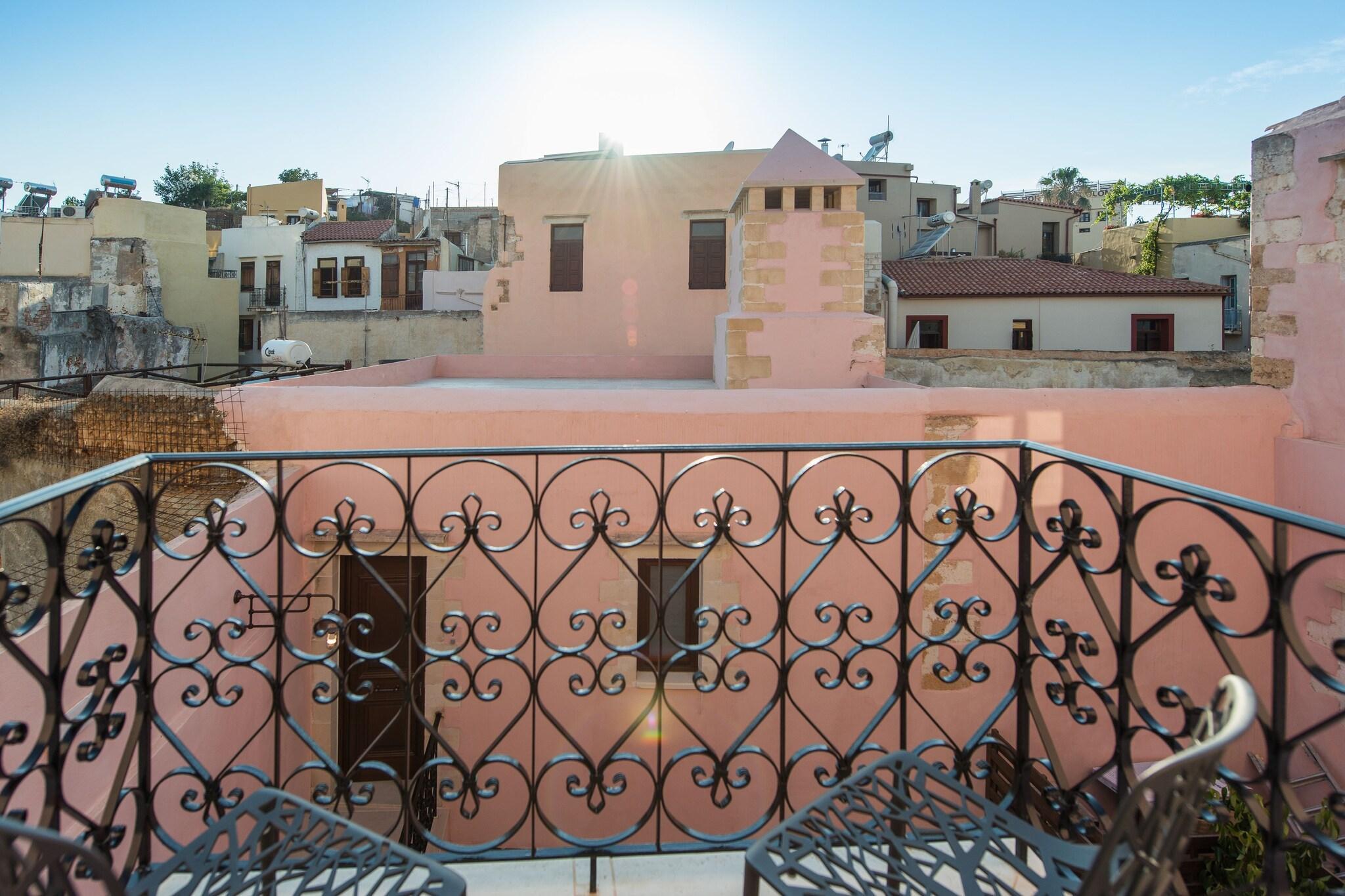 Varios Serenissima Boutique Hotel