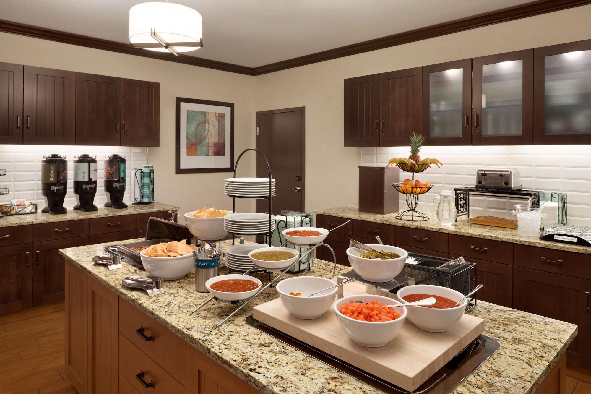 Restaurant Homewood Suites by Hilton Kalamazoo-Portage