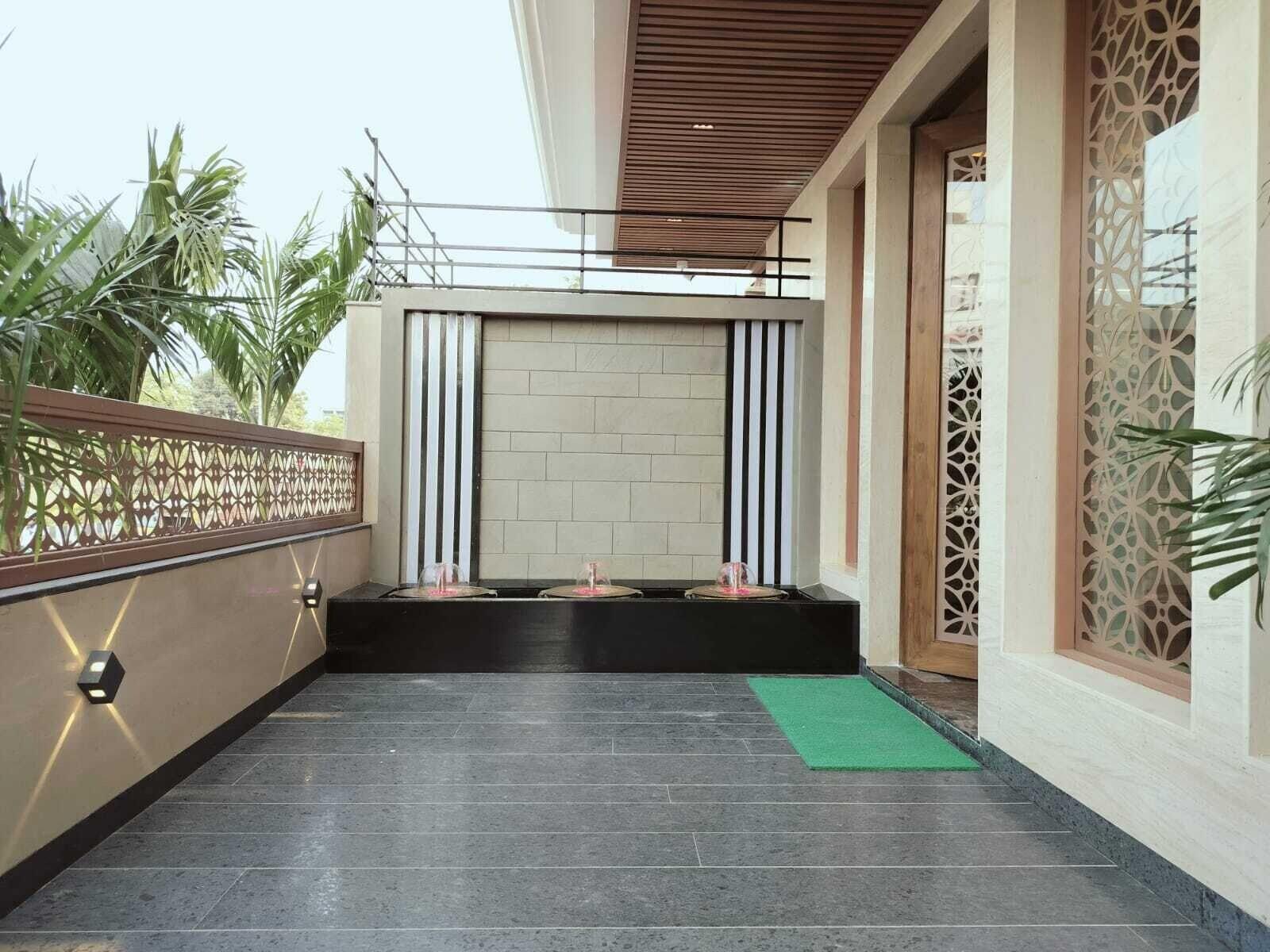 Vista Lobby Royal Lakshmi Palace