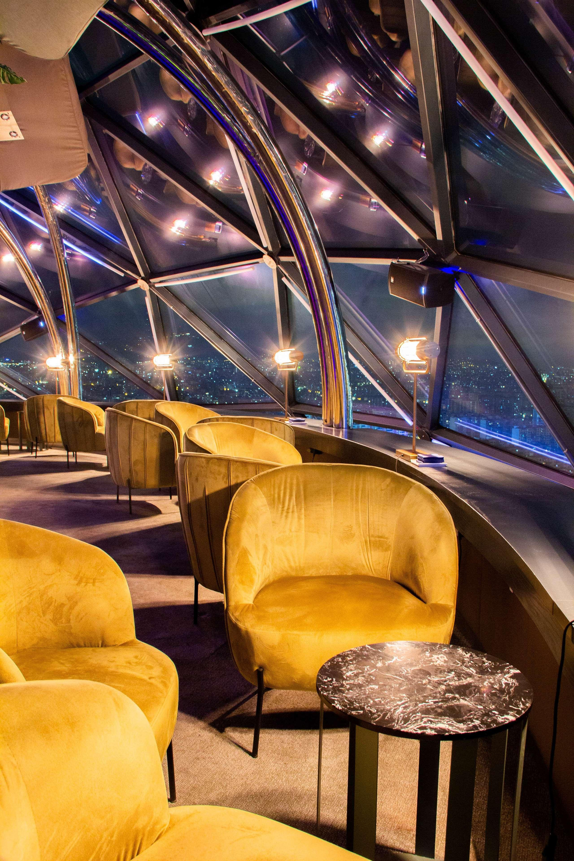 Bar/Salón Hyatt Regency Barcelona Tower