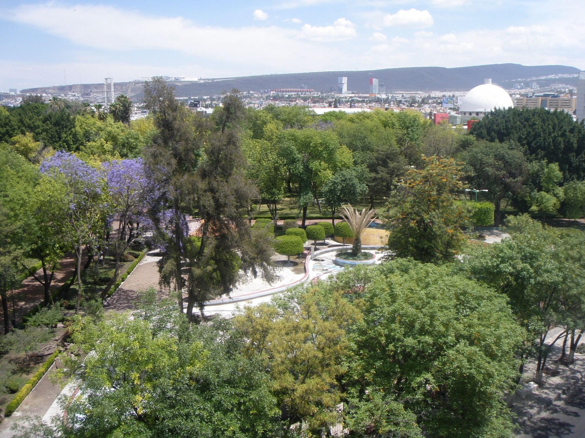 Vista Exterior Hotel Amberes