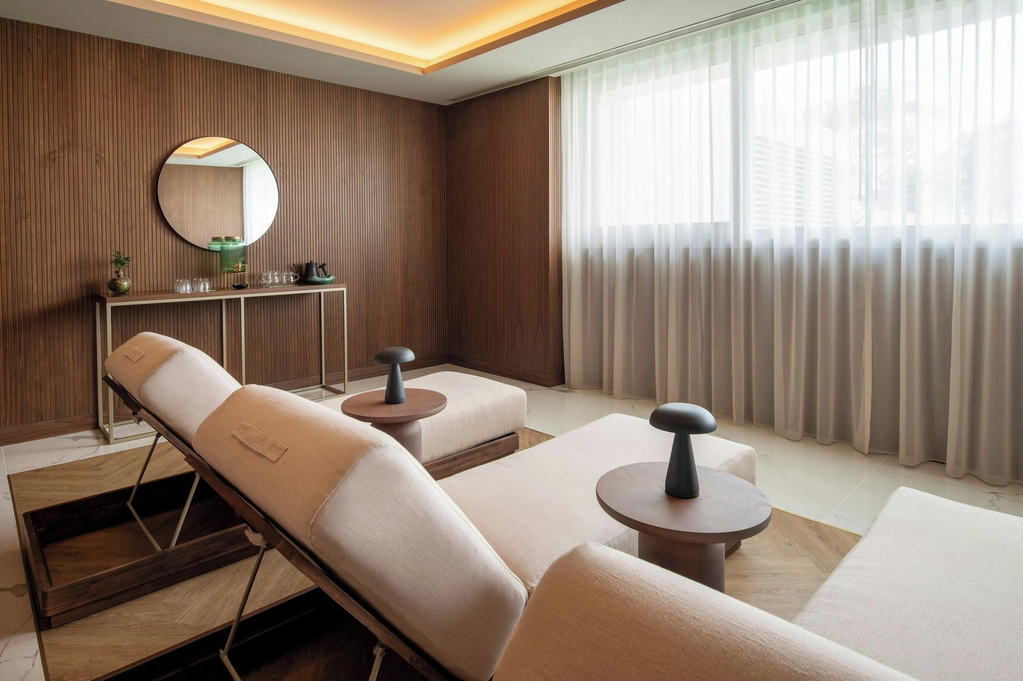 Spa Renaissance Porto Lapa Hotel