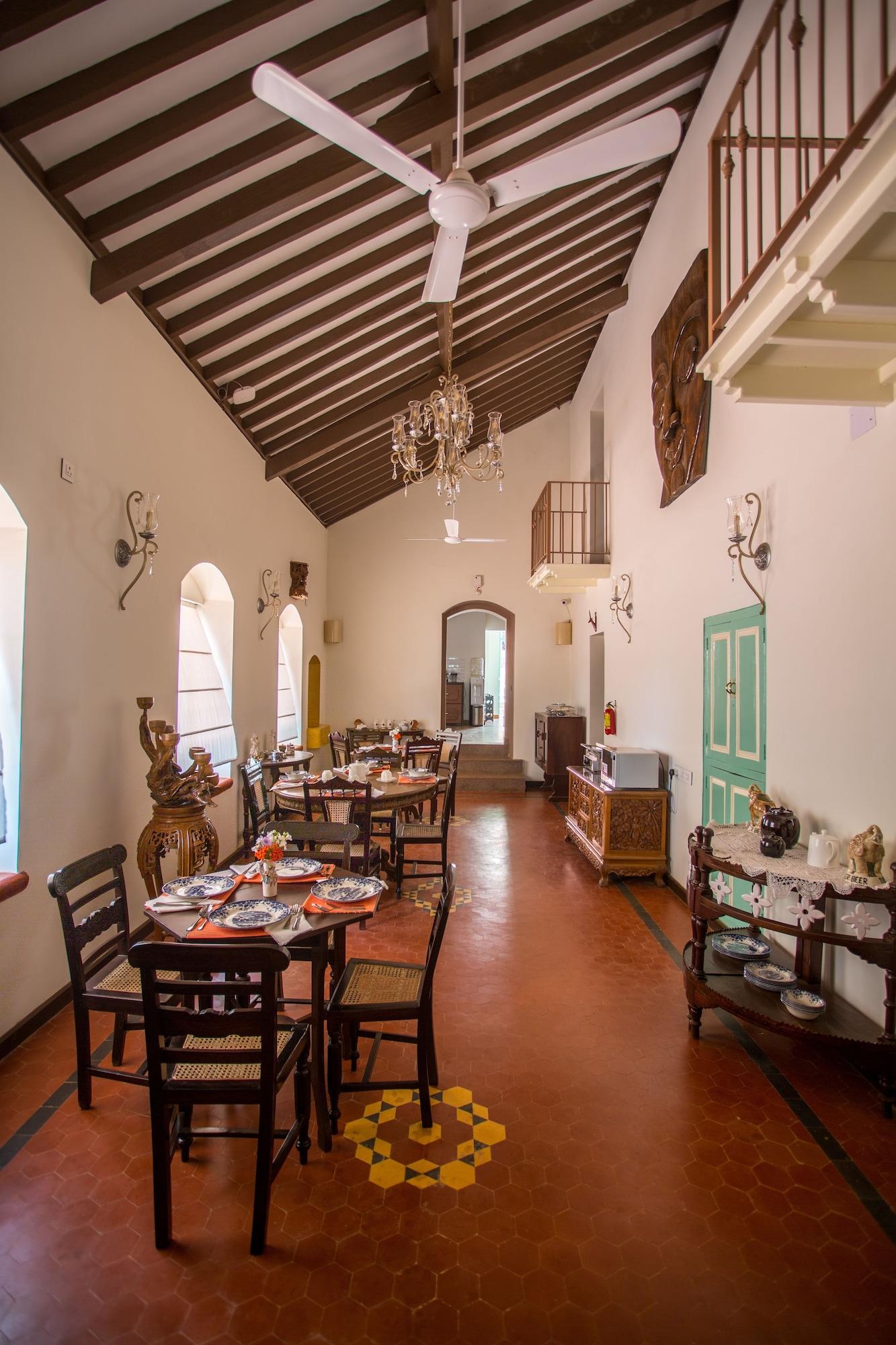 Comodidades del Alojamiento Lar Amorosa Boutique Hotel - Goa