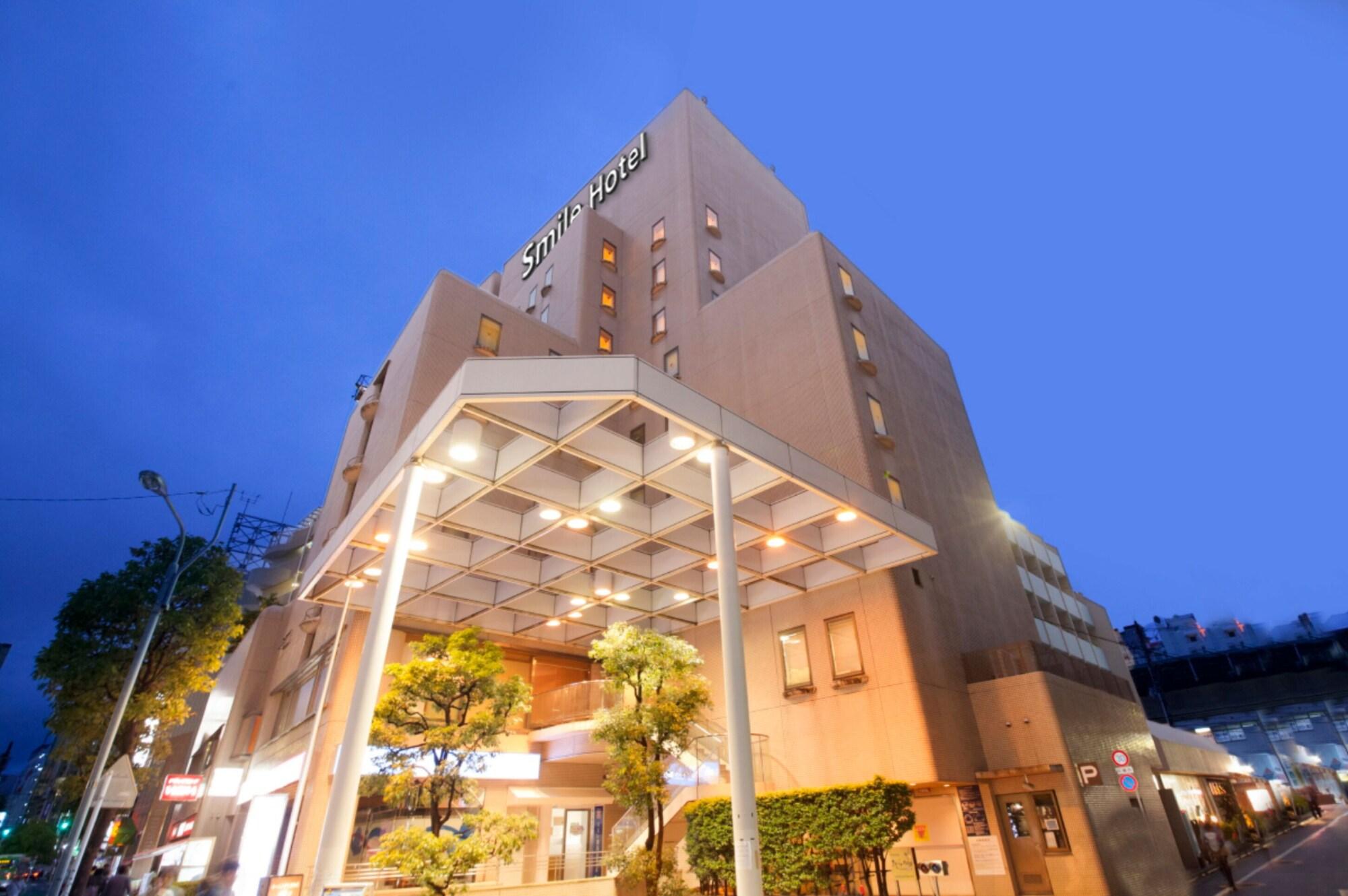 Vista da fachada Smile Hotel Tokyo Nishikasai