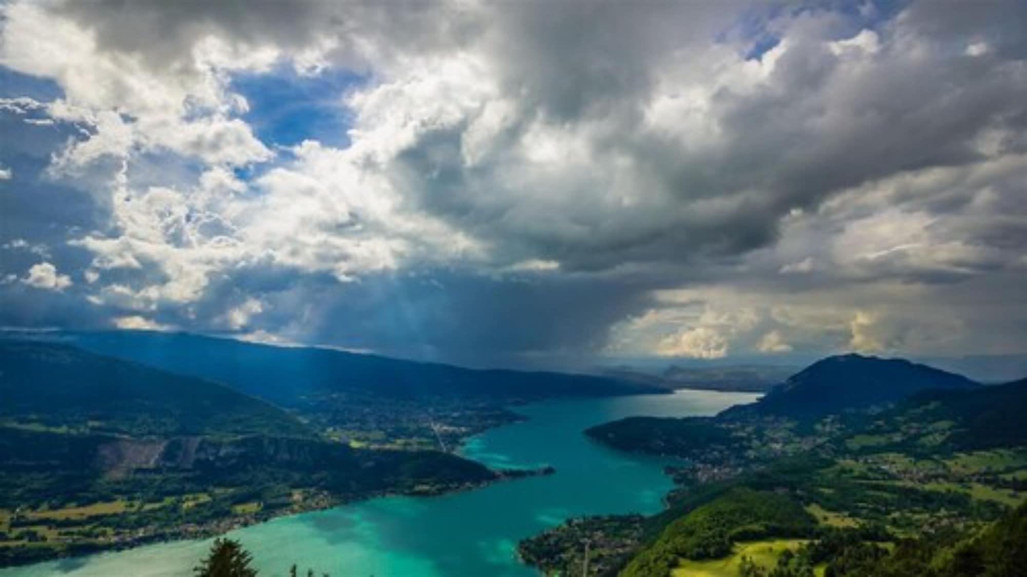 Varios ACE Hôtel Annecy