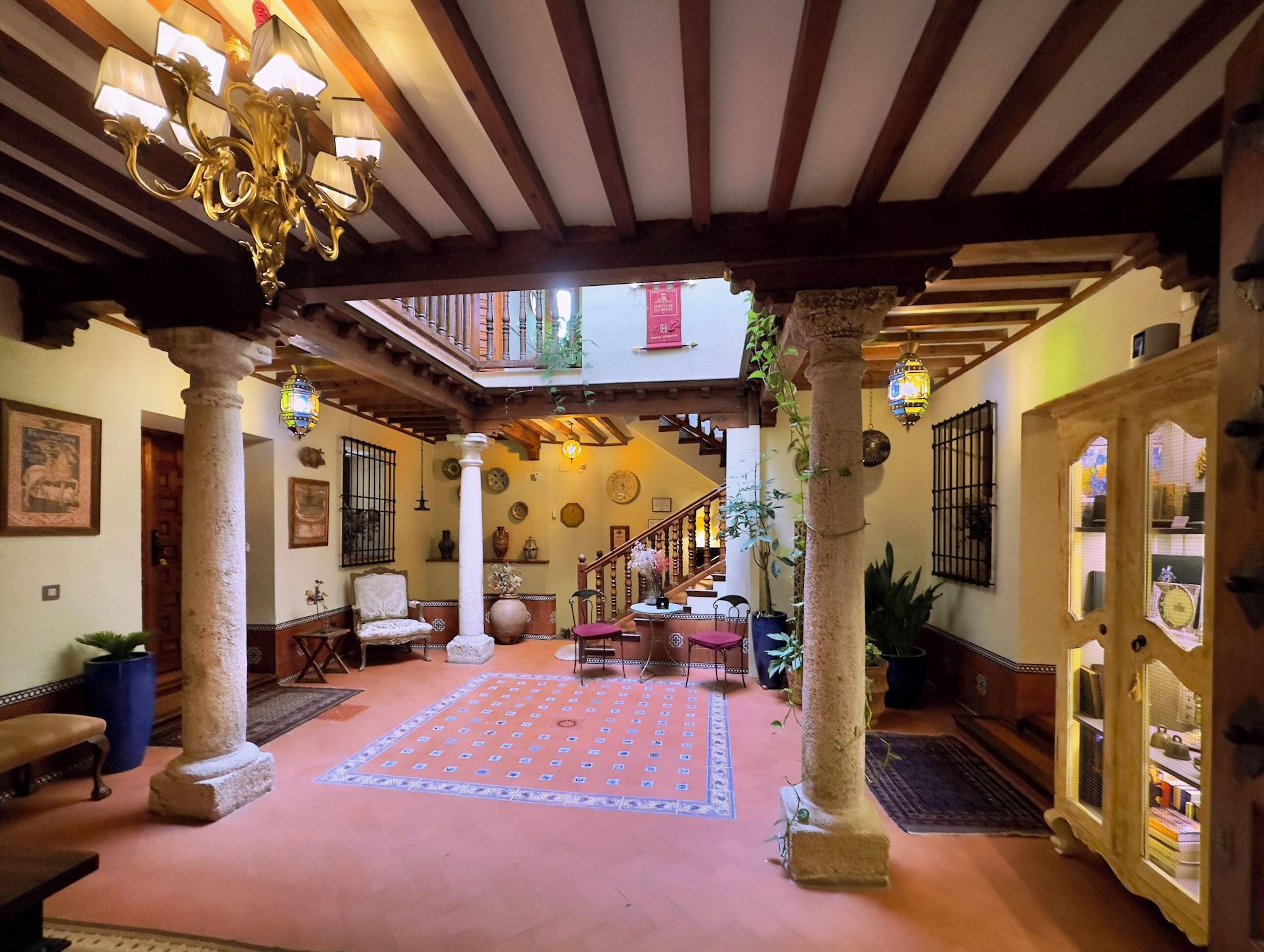 Vista Lobby LUX San Miguel