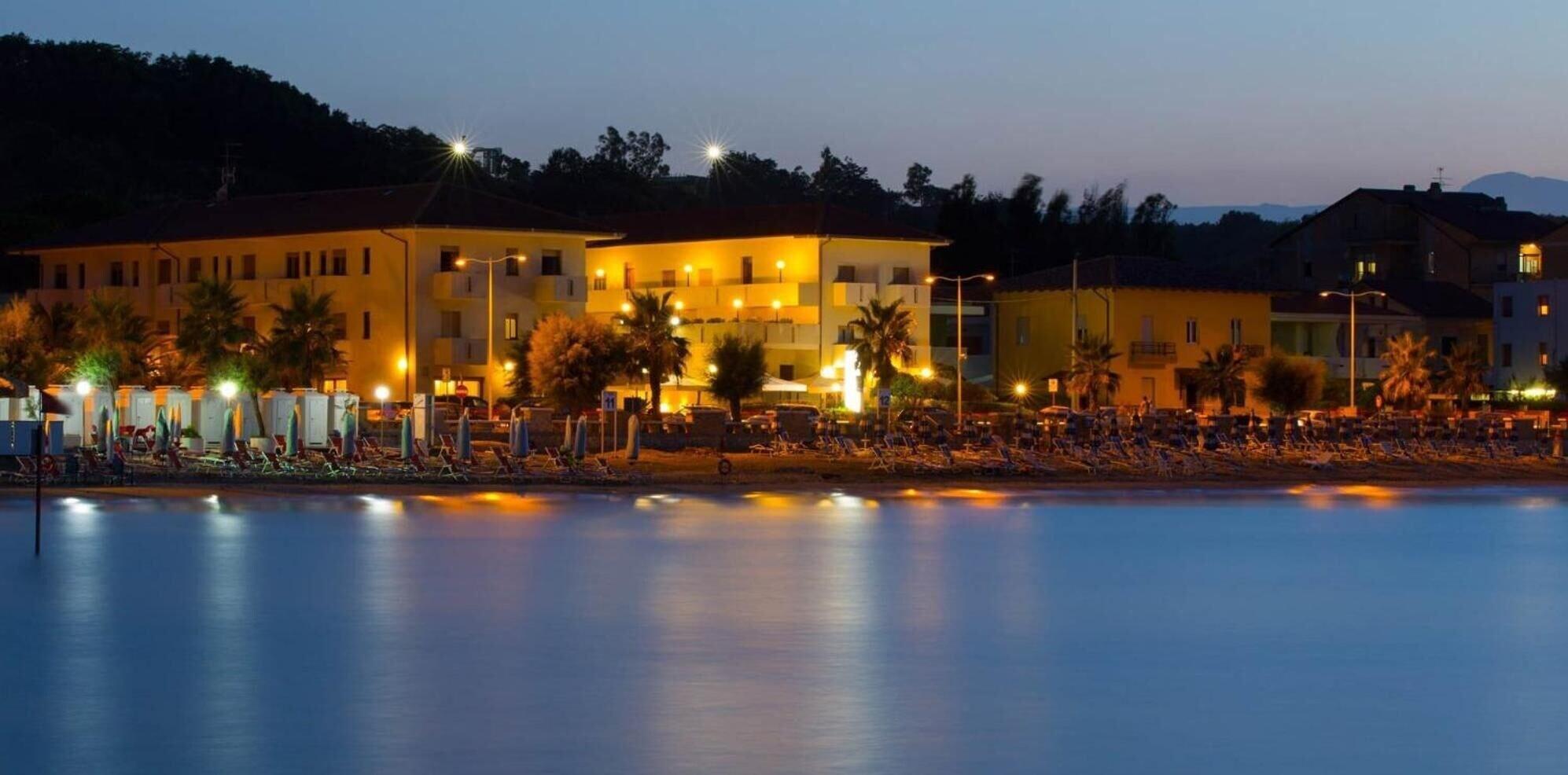 Vista Exterior Hotel Calgary