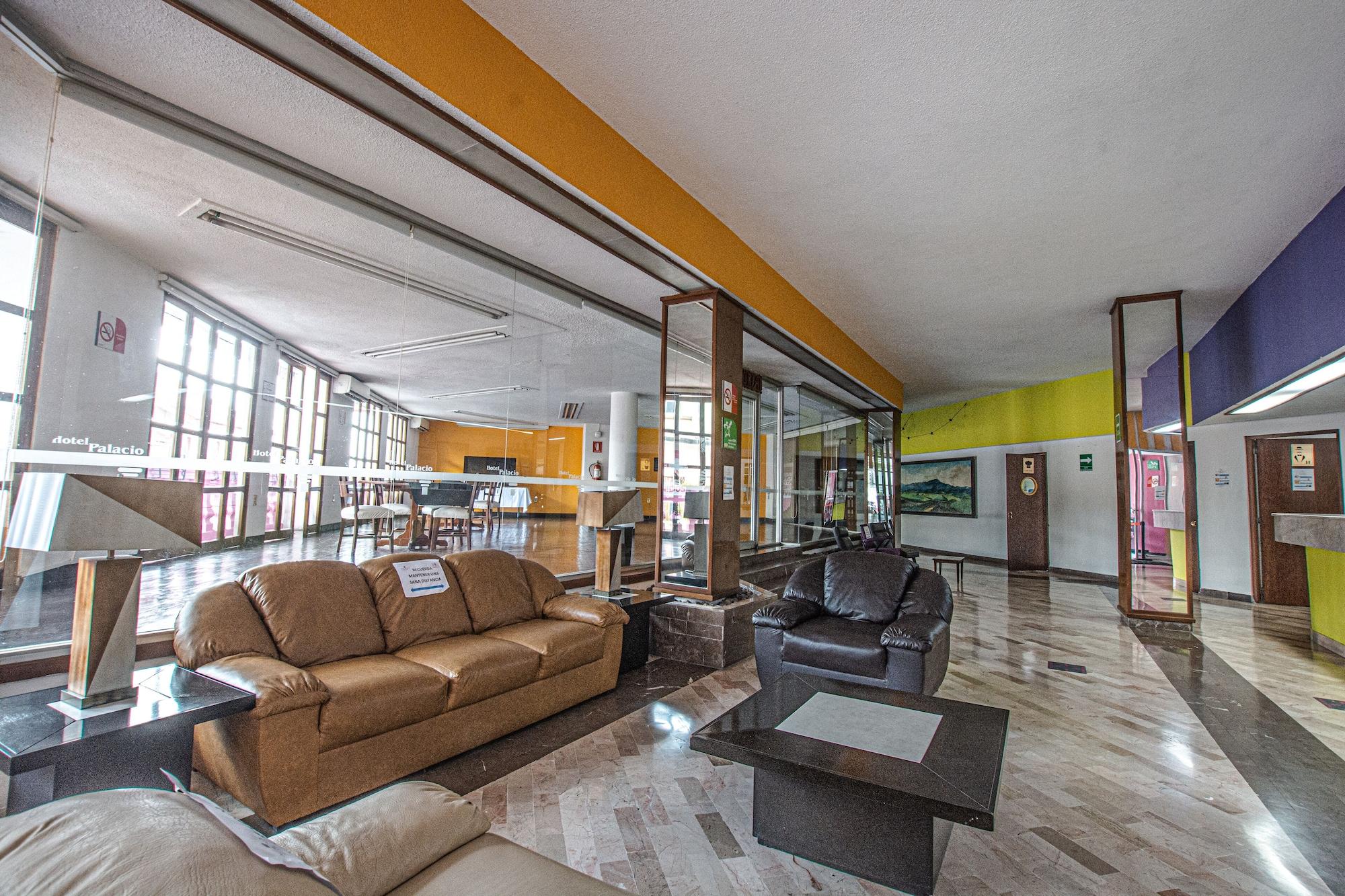 Vista Lobby Hotel Palacio