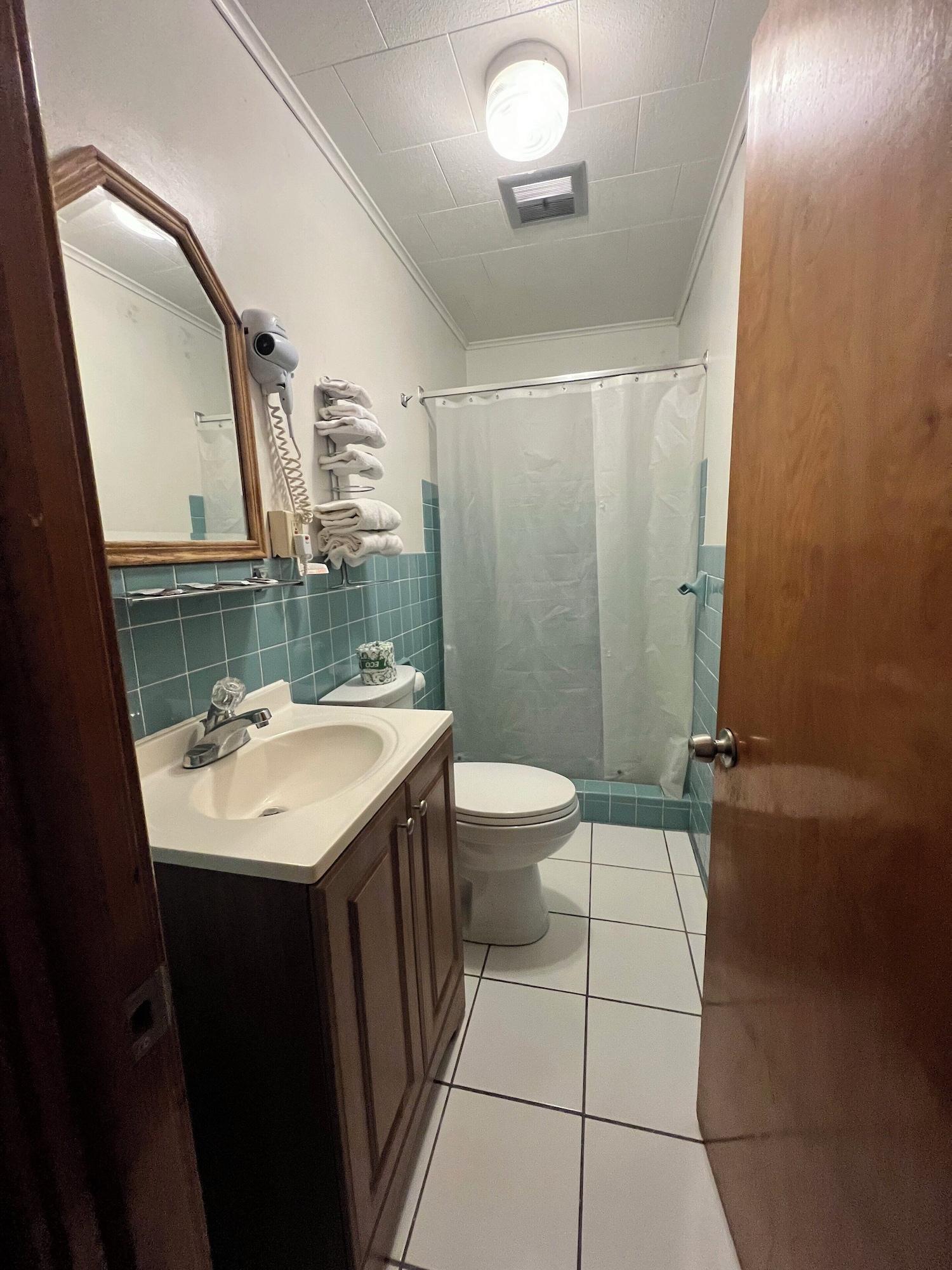 Equipamiento de Habitación Hotel Prairie Winds Carthage Keokuk Hwy 136