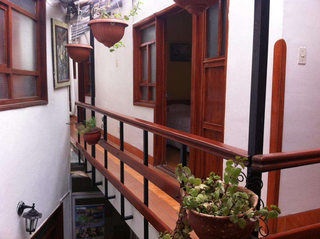 Vista Lobby Hostal Tu Hogar