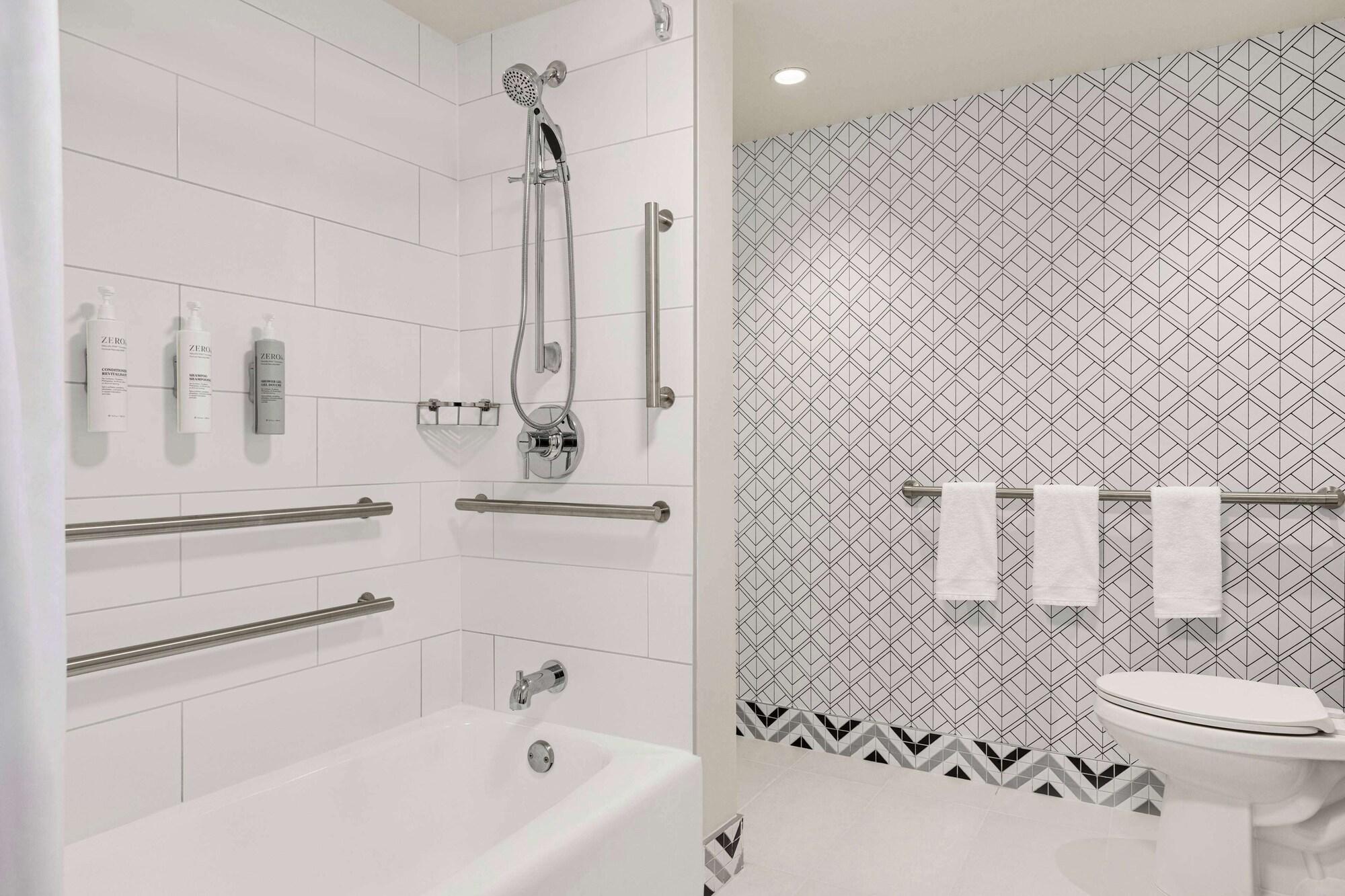 Equipamiento de Habitación Embassy Suites by Hilton Fort Lauderdale 17th Street