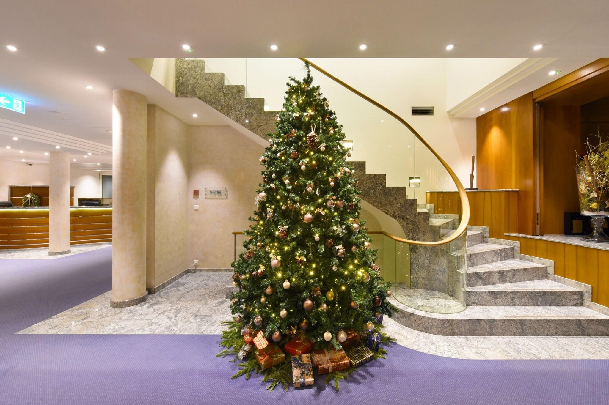 Vista Lobby Glärnischhof by Trinity
