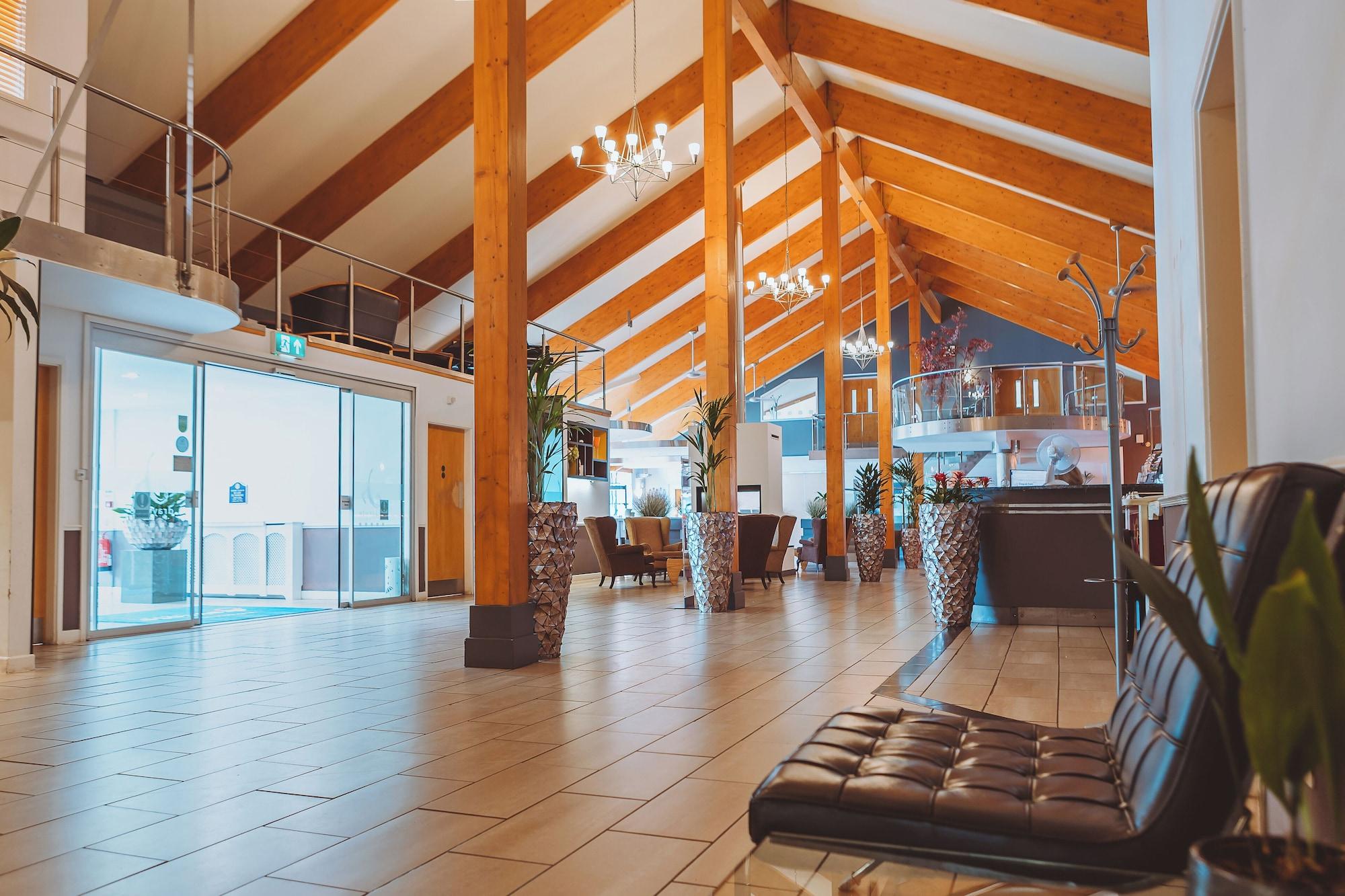 Vista Lobby Draycote Hotel and Whitefields Golf Club
