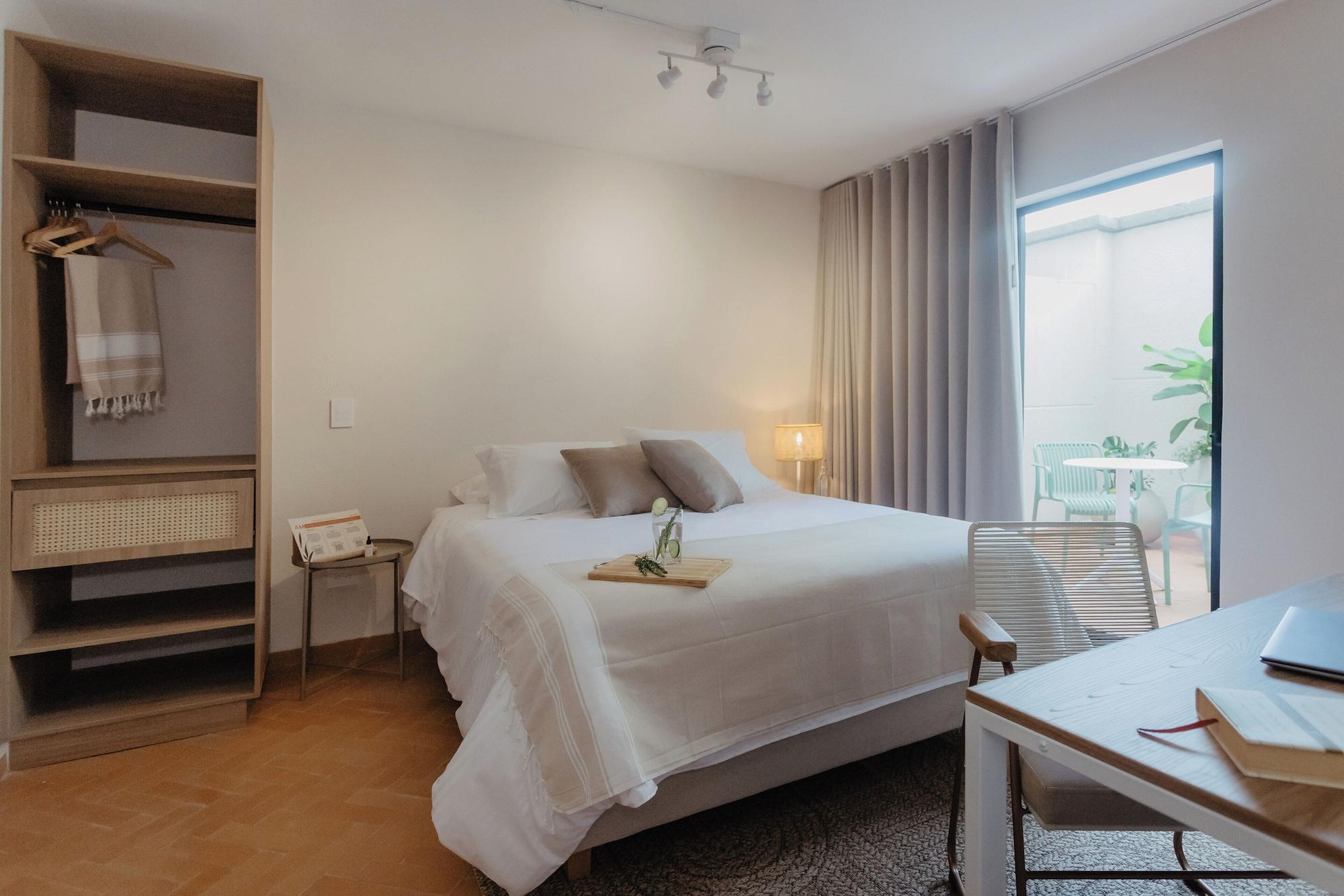 Habitación Pranik Living Co-mmunity