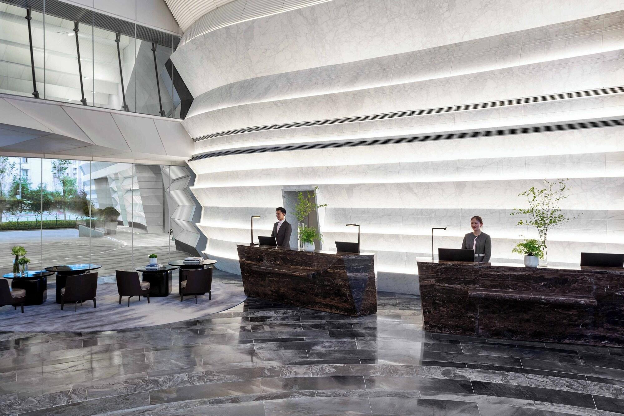 Vista Lobby JW Marriott Marquis Hotel Shanghai Pudong