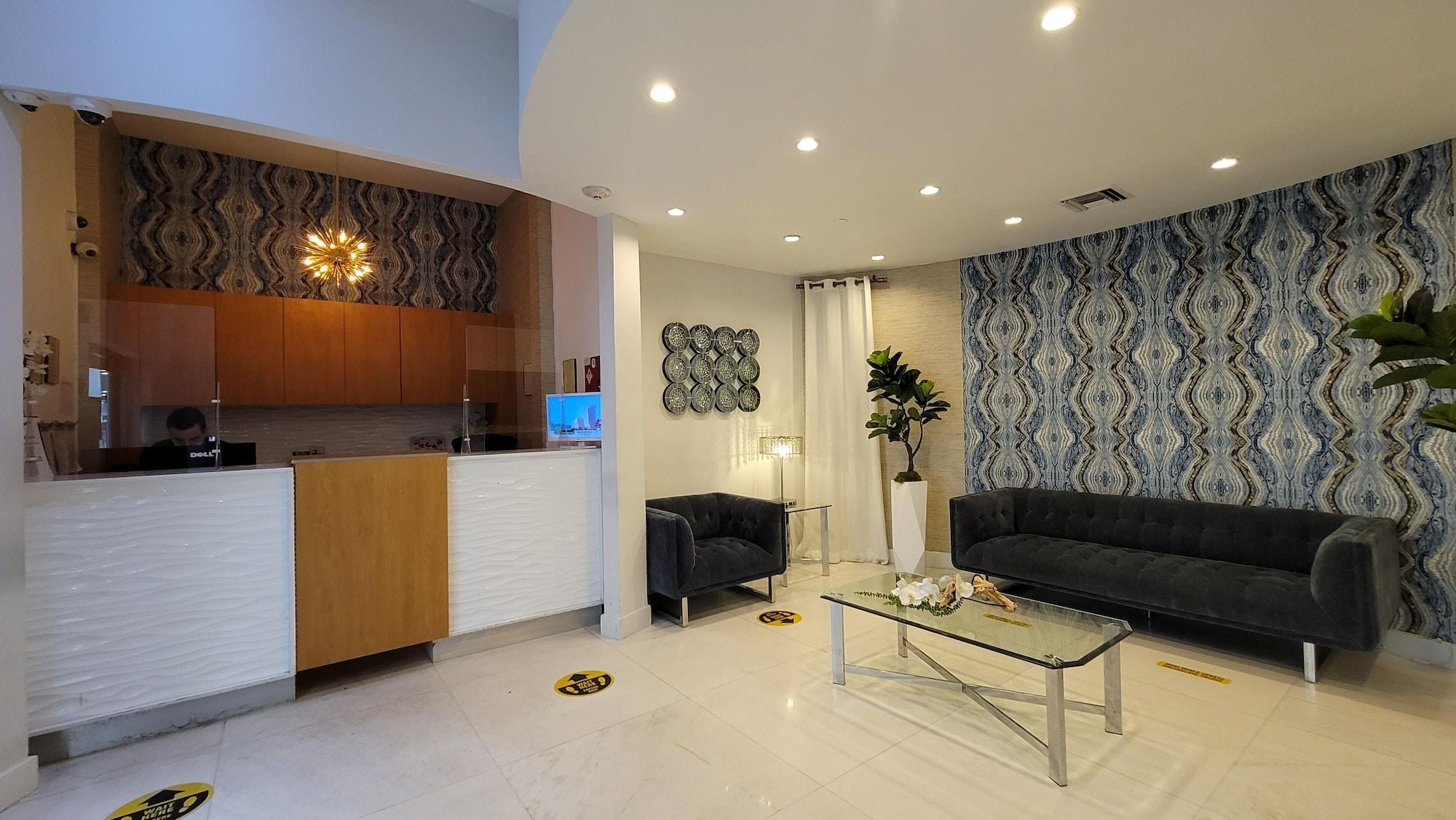 Vista Lobby Strand Ocean Drive Suites