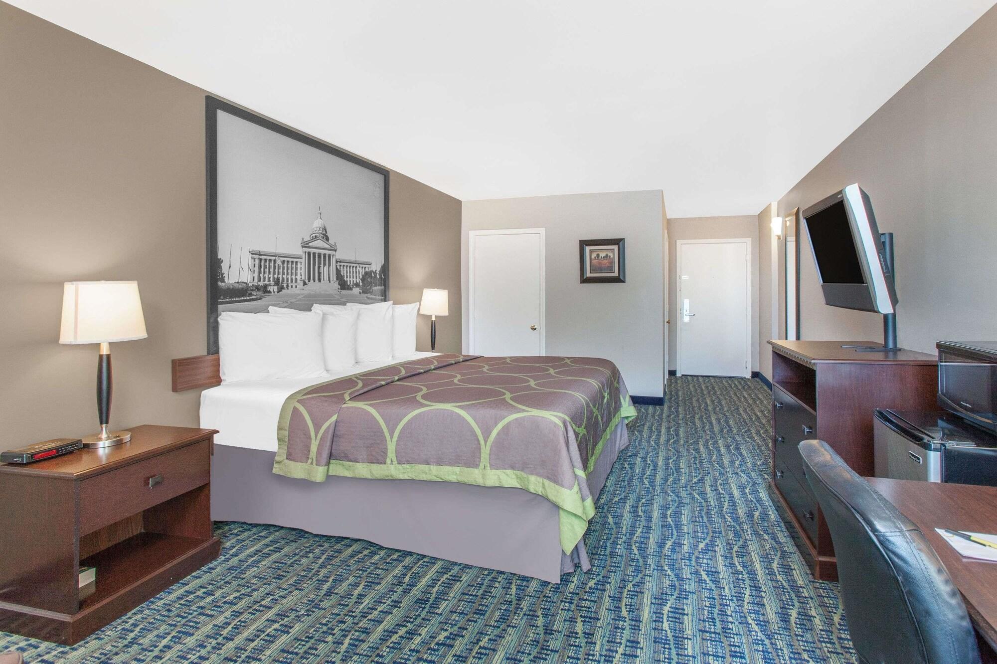 Habitación Super 8 by Wyndham Oklahoma City