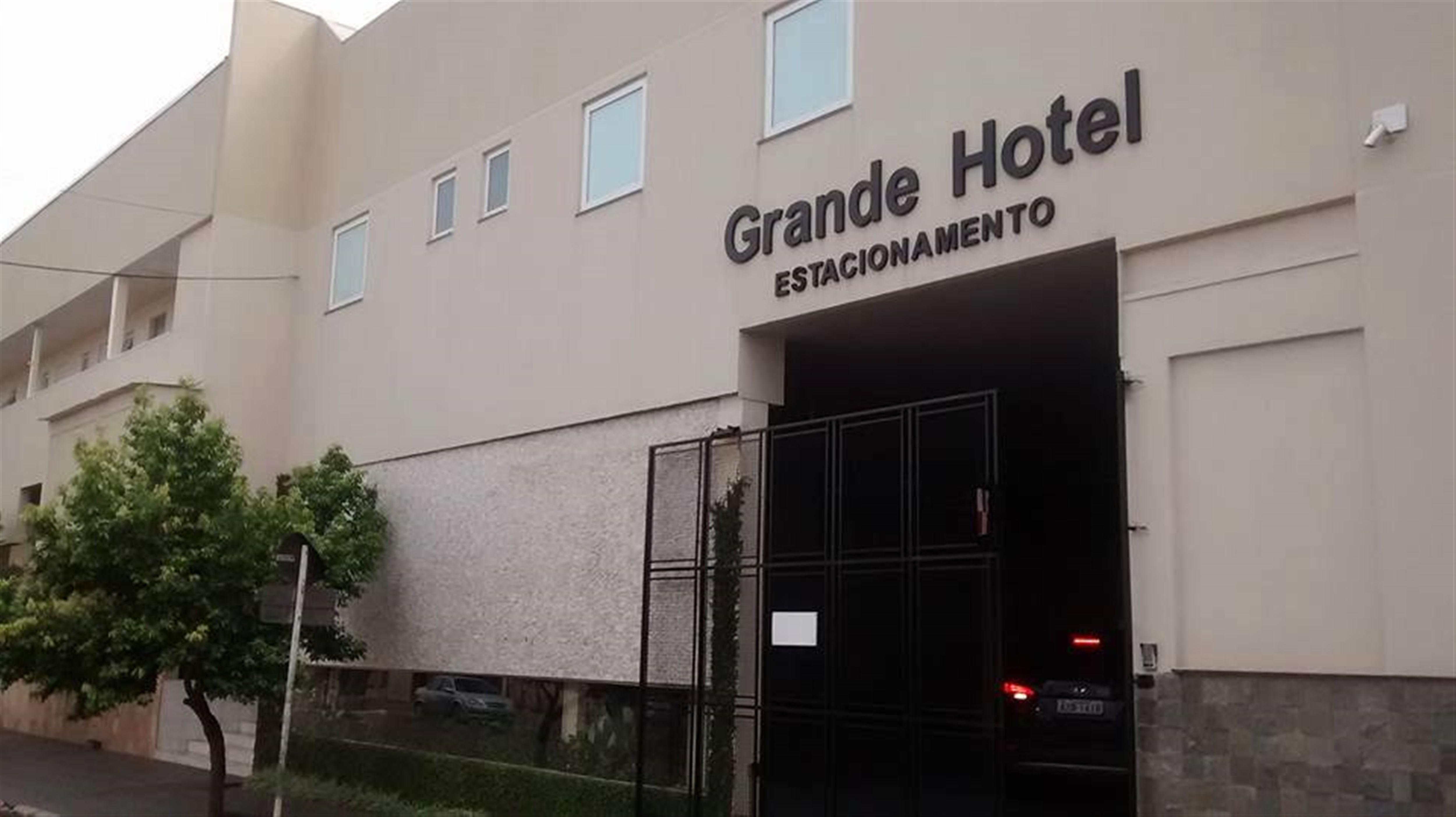 Vista Exterior Grande Hotel