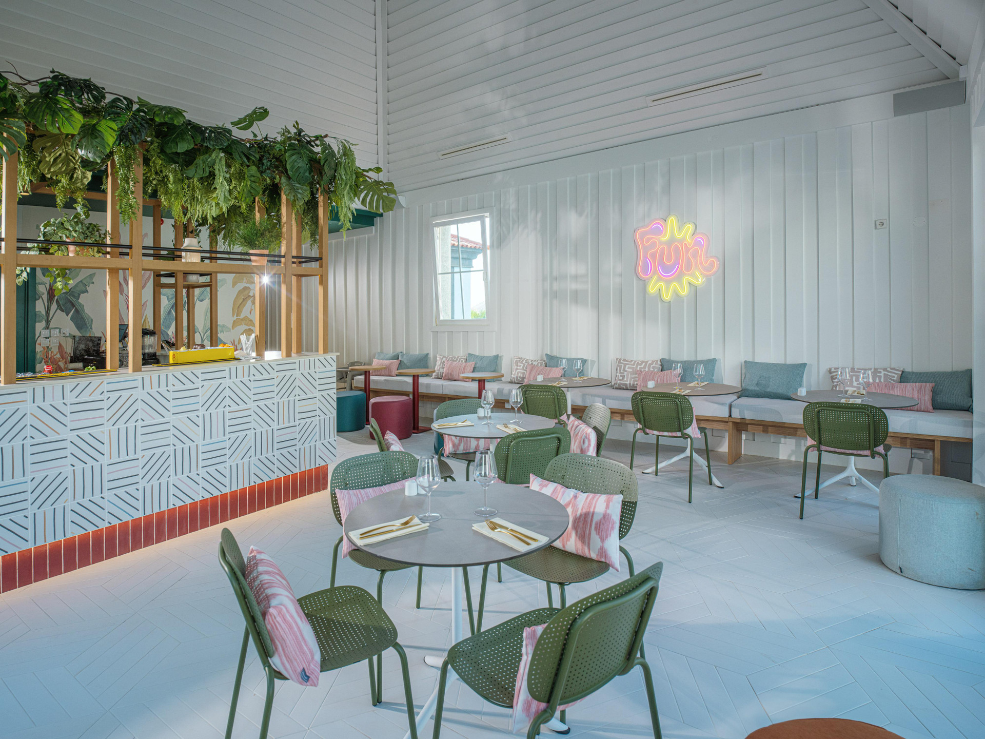 Bar/Salón Dreams Madeira Resort, Spa & Marina