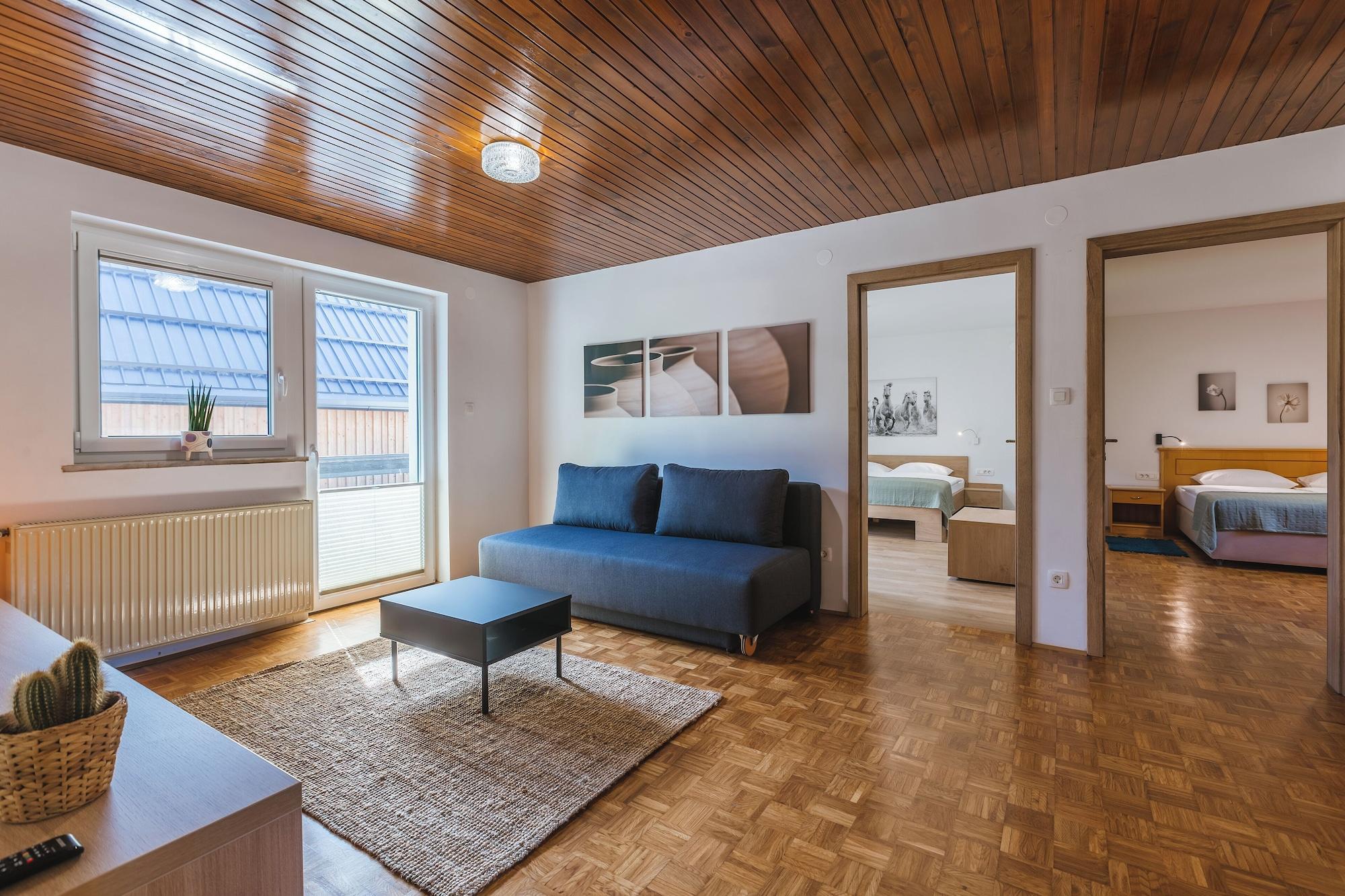 Equipamiento de Habitación Domačija Log v Bohinju