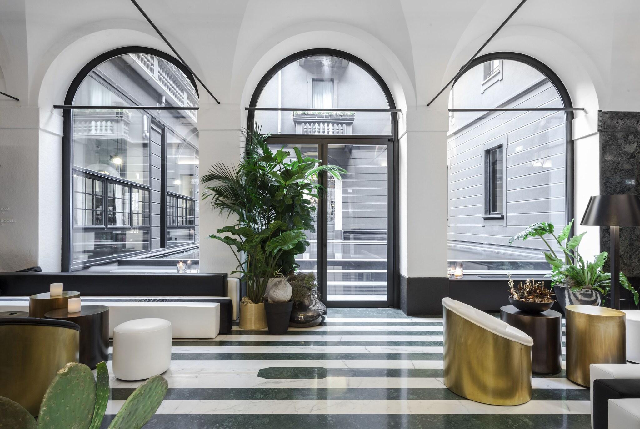 Vista Lobby Senato Hotel Milano